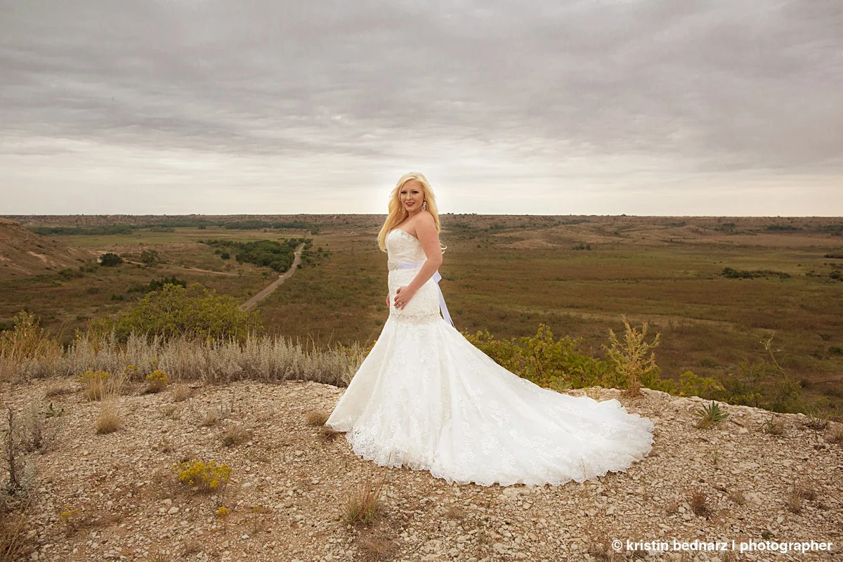  A girl that spends her entire life growing up in West Texas deserves a bridal shot like this one. &nbsp;HELLO! &nbsp;Gorgeous! 