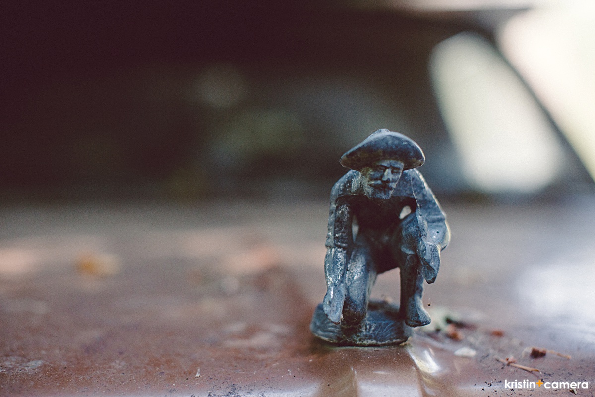  Goldminer's were a BIG part of this country's history. &nbsp;Donnie, my stepdad had a claim and used to dredge the river. &nbsp;This is mounted on the hood of one of his old trucks.    