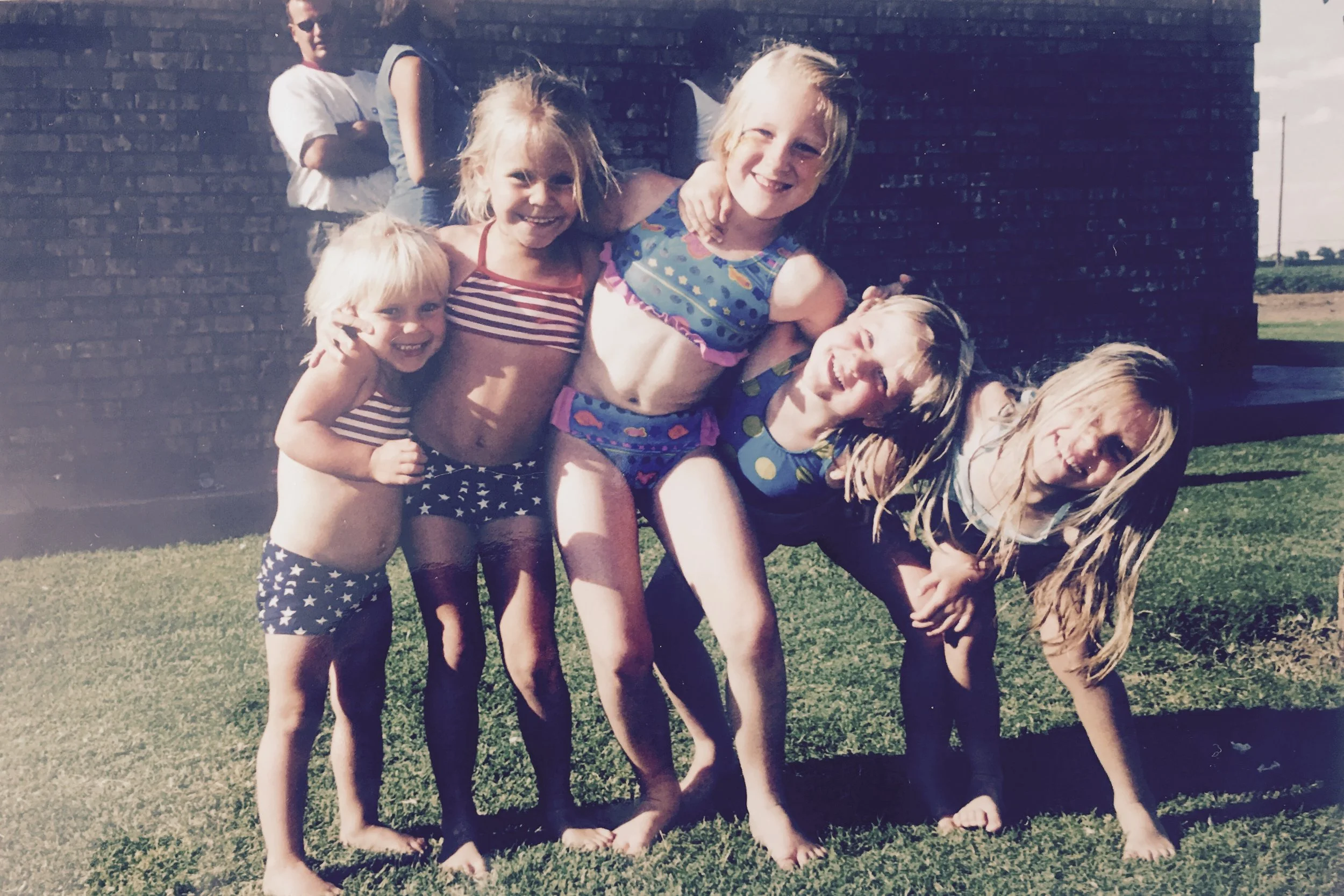  after the park we all migrated to Chris and Keri's house. &nbsp;L-R, Mayci, Sydni, Kalyn, Summer and Keilie. &nbsp;They had a water tank there at their house that they filled with water and I'm sure had some sprinklers going. &nbsp;We all cooked out