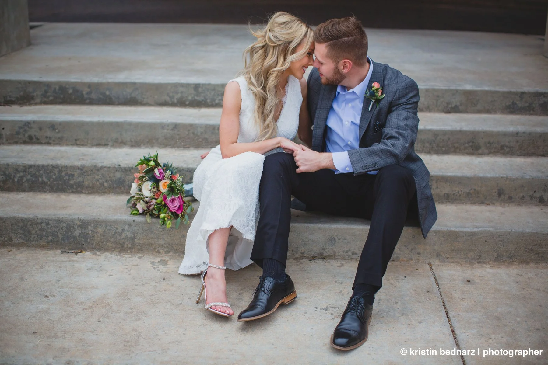 kristin_bednarz_wedding_photographer_20190214_00081sneak_peek.JPG