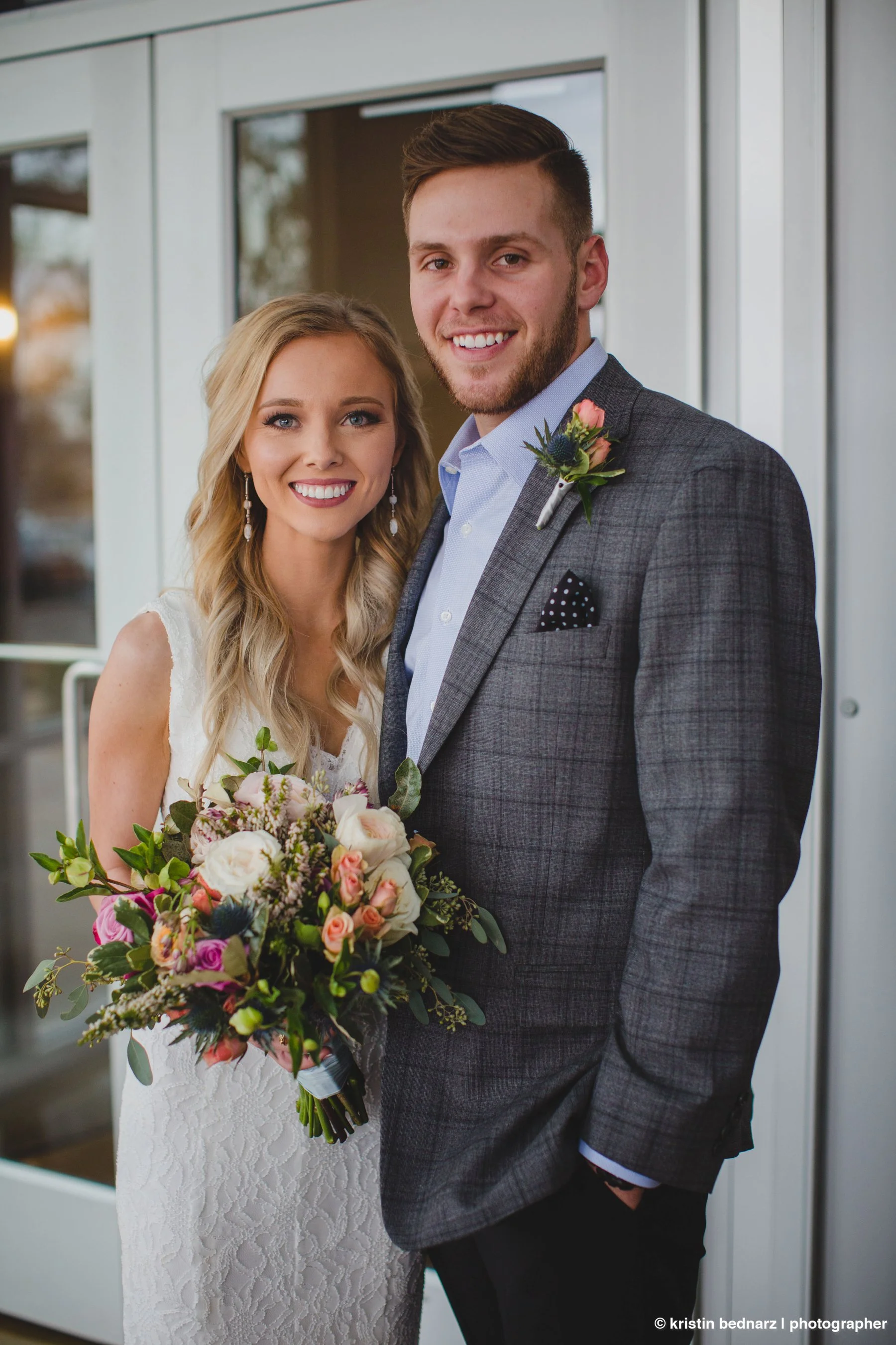 kristin_bednarz_wedding_photographer_20190214_00059sneak_peek.JPG