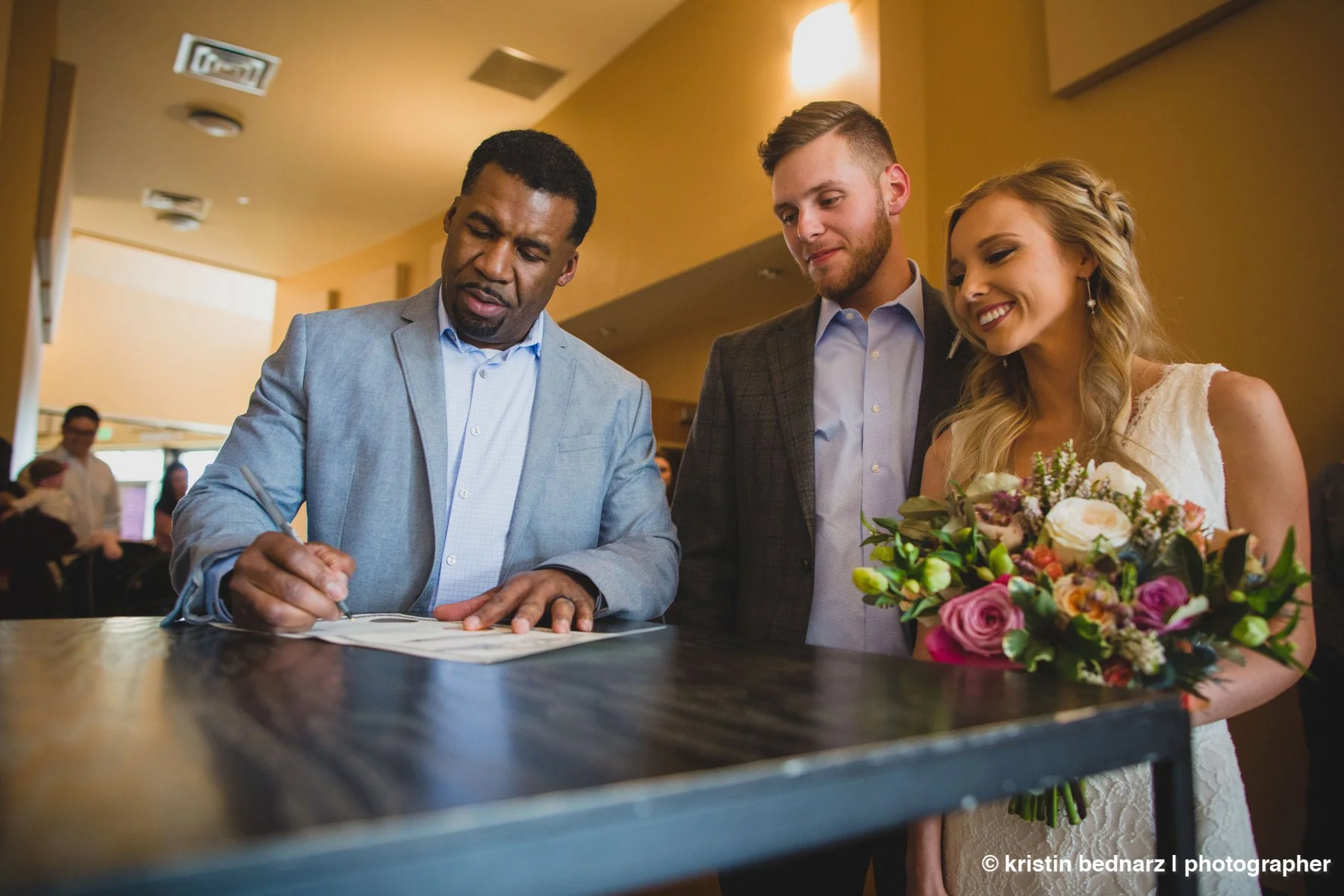 kristin_bednarz_wedding_photographer_20190214_00054sneak_peek.JPG
