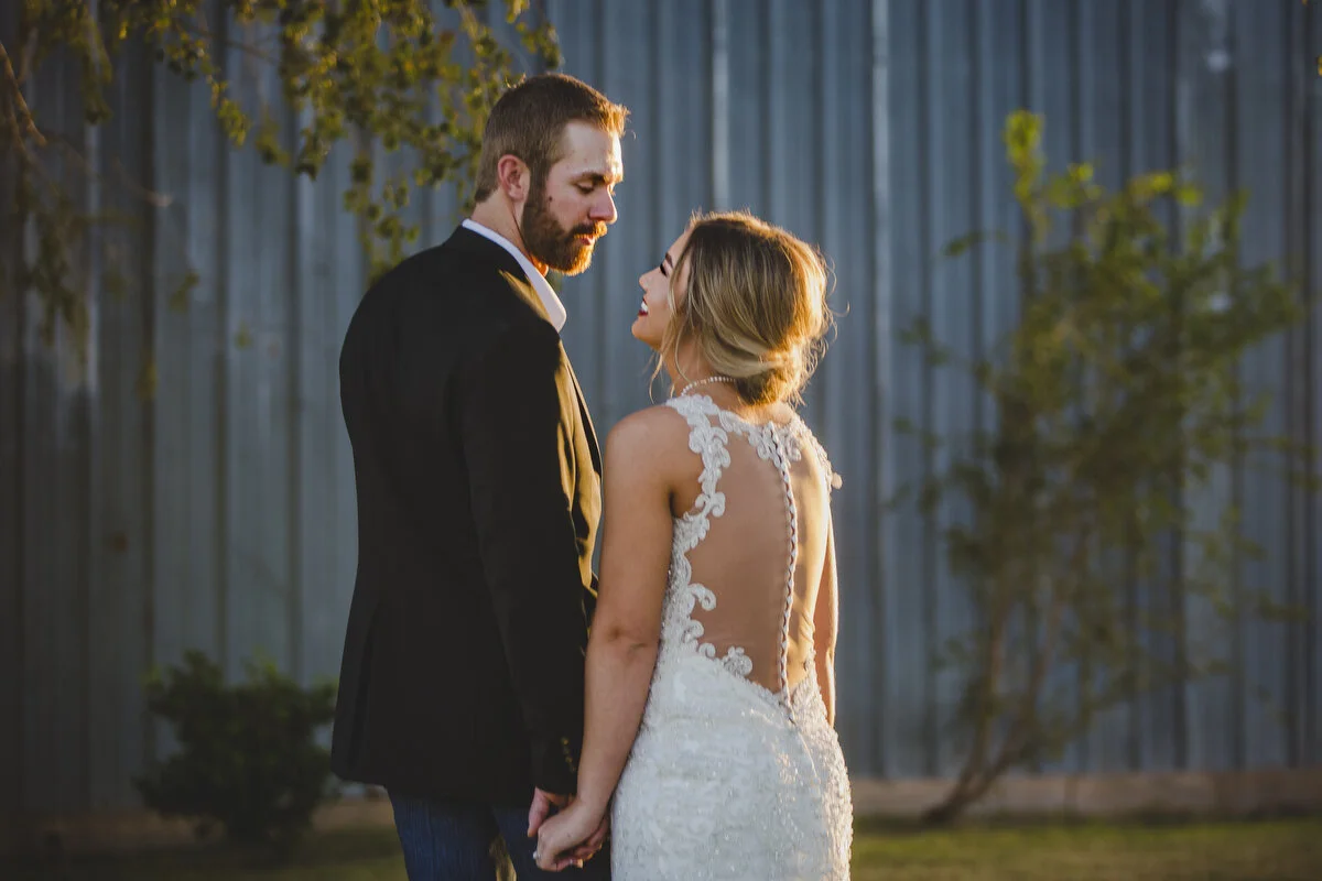  See what I mean about the back of that gown?!?!  YES!   
