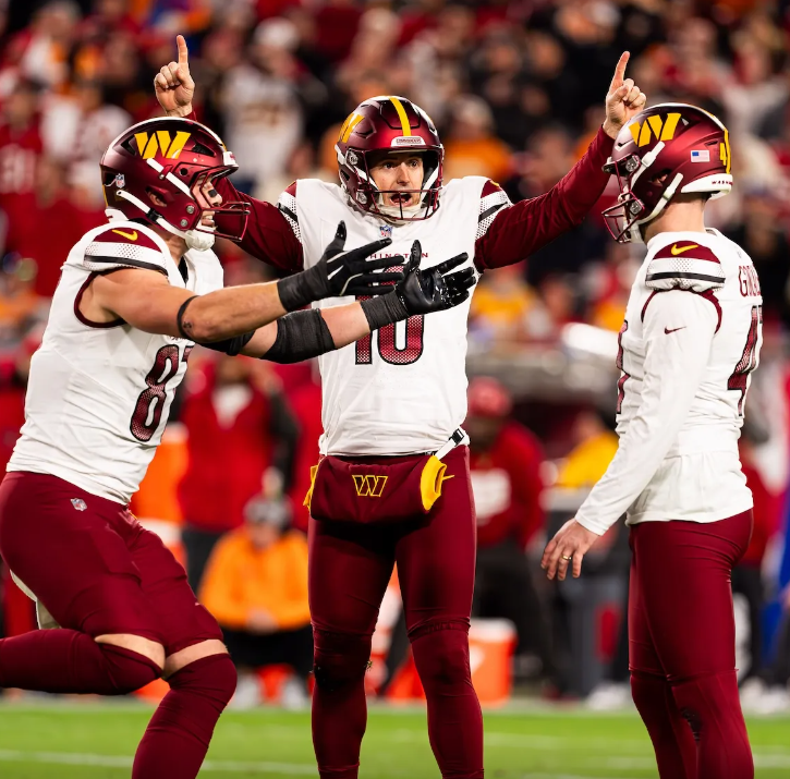 Commanders Win First Playoff Game Since 2005