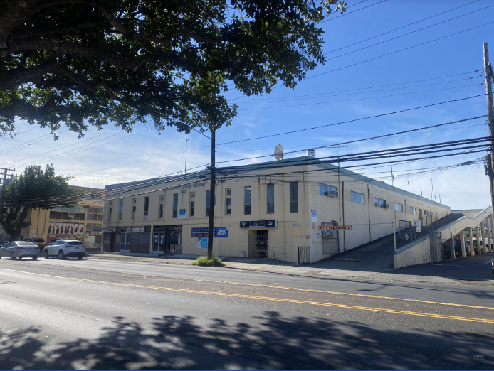 1001/1007/1015 Dillingham Blvd (Dillingham Trade Center) - For Lease