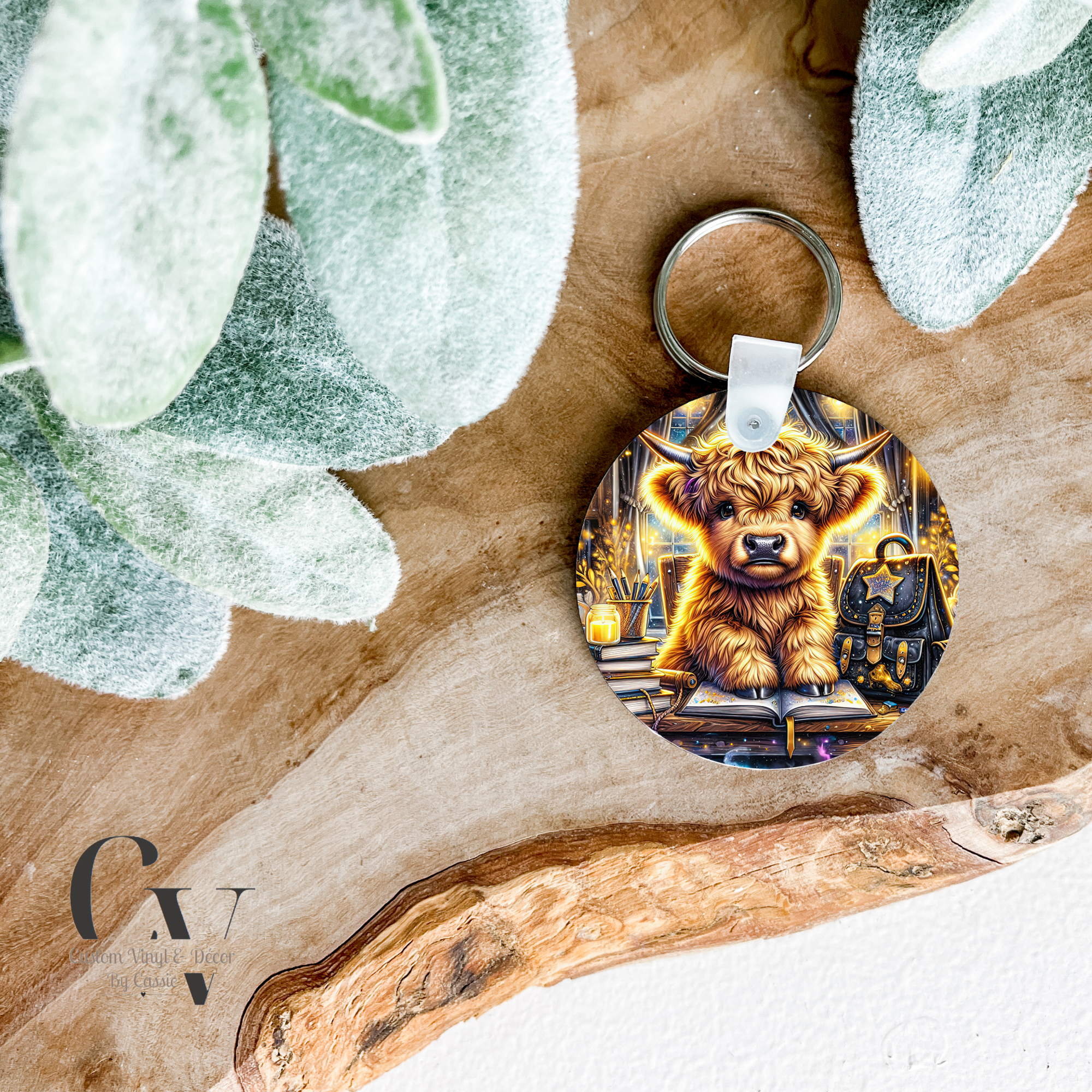 Candlelit Highland Cow Keychain