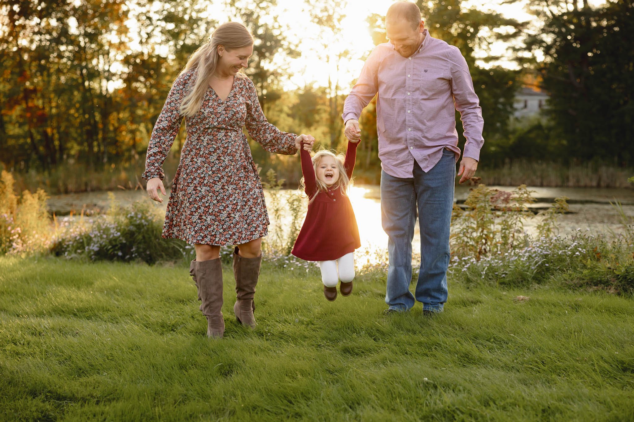 family-portraits-central-massachusetts-family-farmer-creative-photographer
