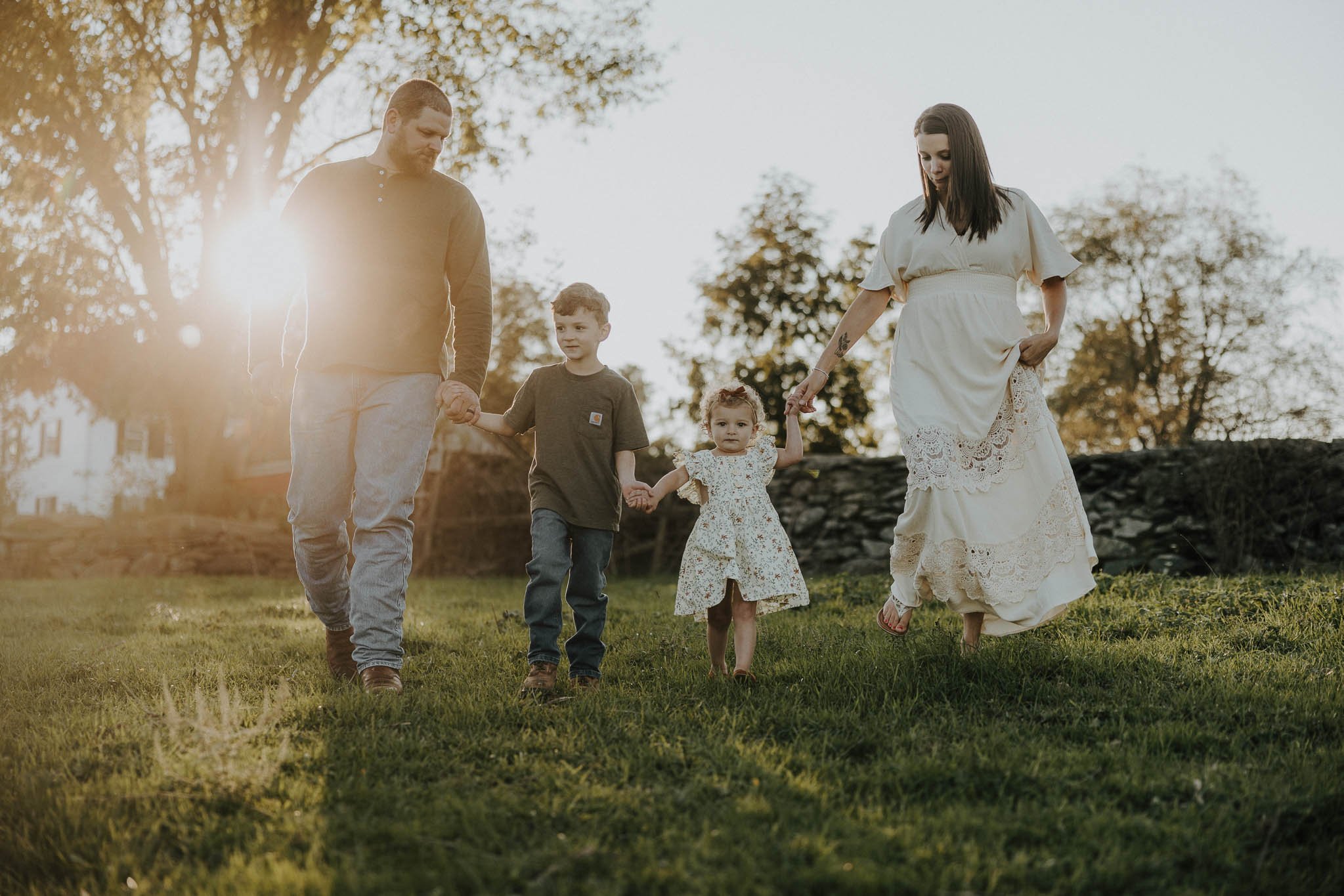 family-portraits-central-massachusetts-family-farmer-creative-photographer