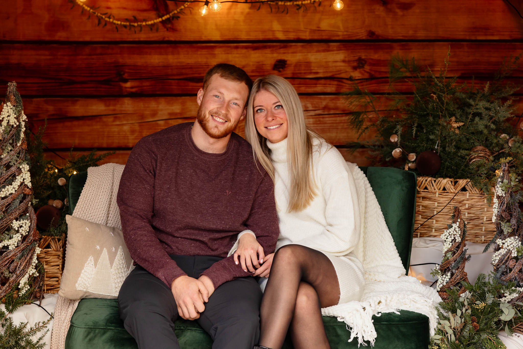 couple-portrait-central-massachusetts-family-farmer-creative-photographer-new-england