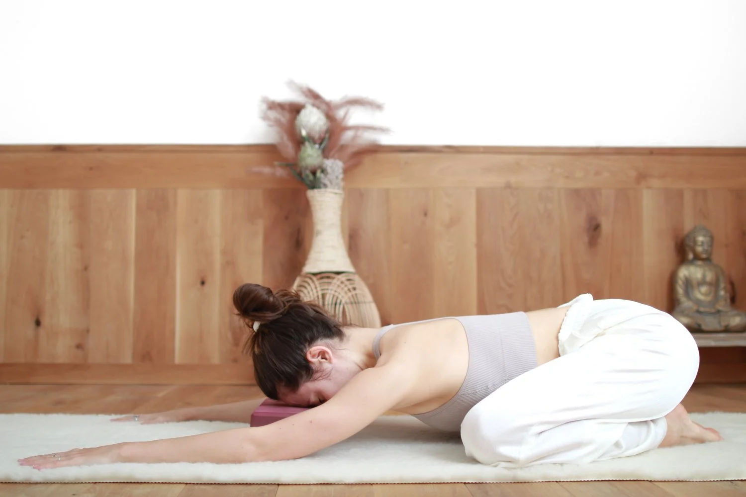 Restorative yin yoga les in Diksmuide bij Power Mind Yoga