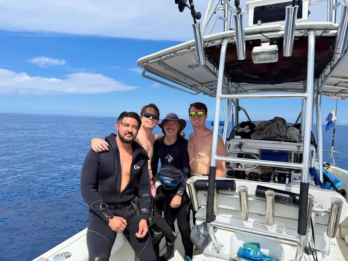 Yesterday a few of the guys made the trip down to Hatteras to dive the Proteus with @vicarious_charters. Conditions were as close to perfect as you can get, with 80 ft or more visibility in clear, blue water and tons of life, including massive balls 