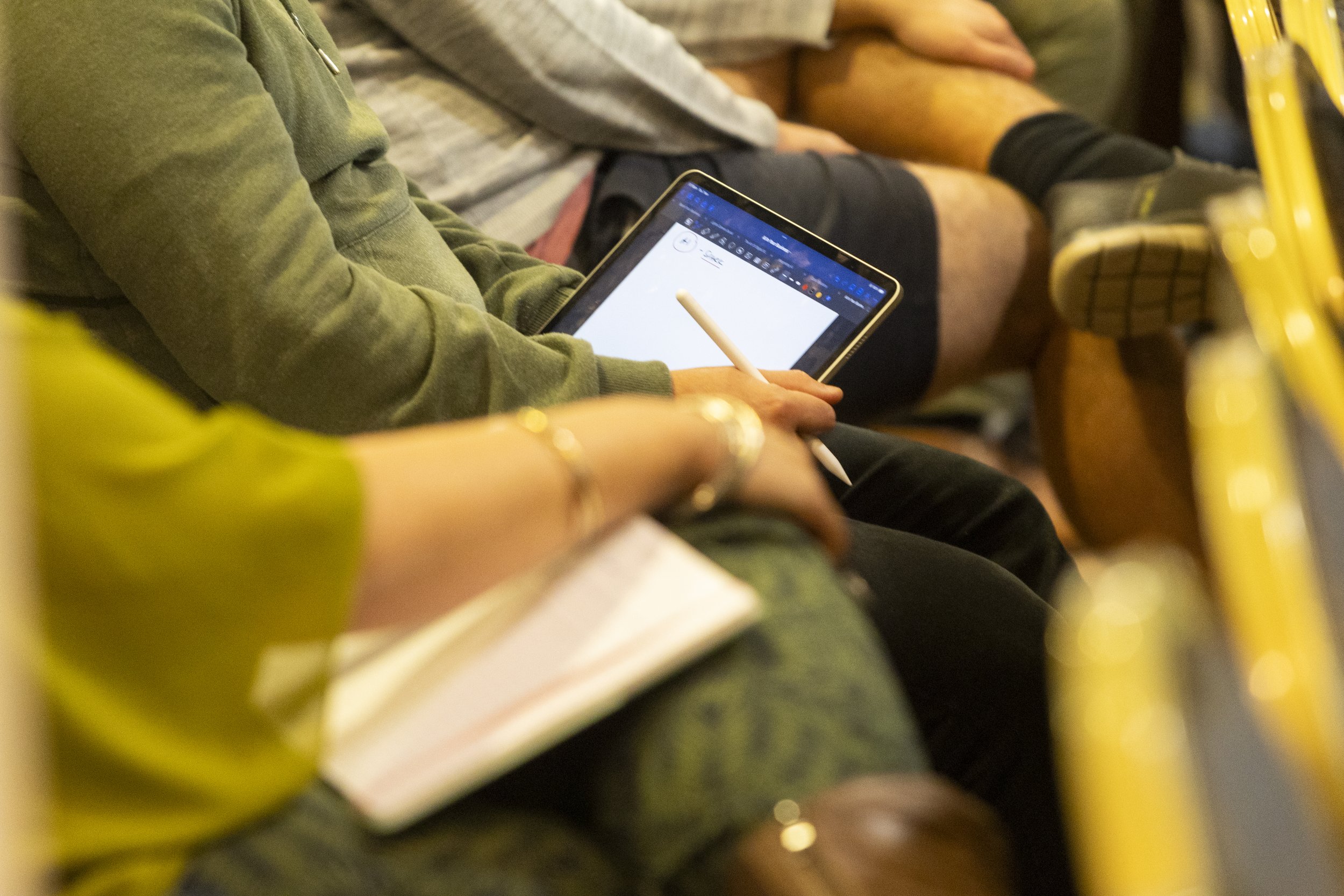 What happens when senior leaders use AI to audit their own role?