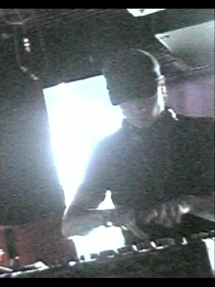 One upon a time techno on a boat w @itsmiromoore @tomceier