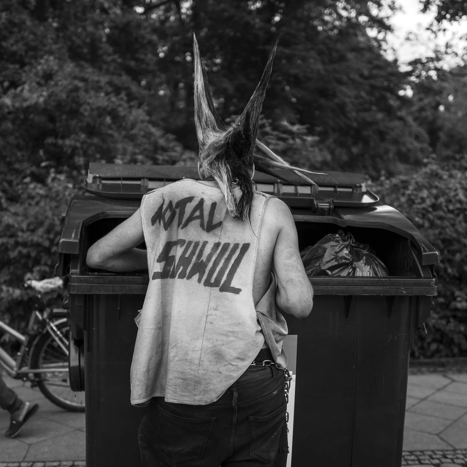 lesbian-queer-flinta-guide-berlin-travel