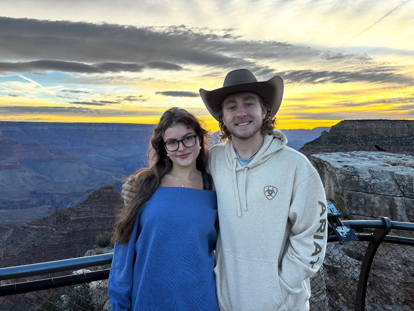 This one’s an appreciation post for my babes! She comes with me on the road all the time putting up with all the moods of mine. Last night we got to dance to this song alone in a hotel rooftop bar, and this morning we got up to go see the sunri