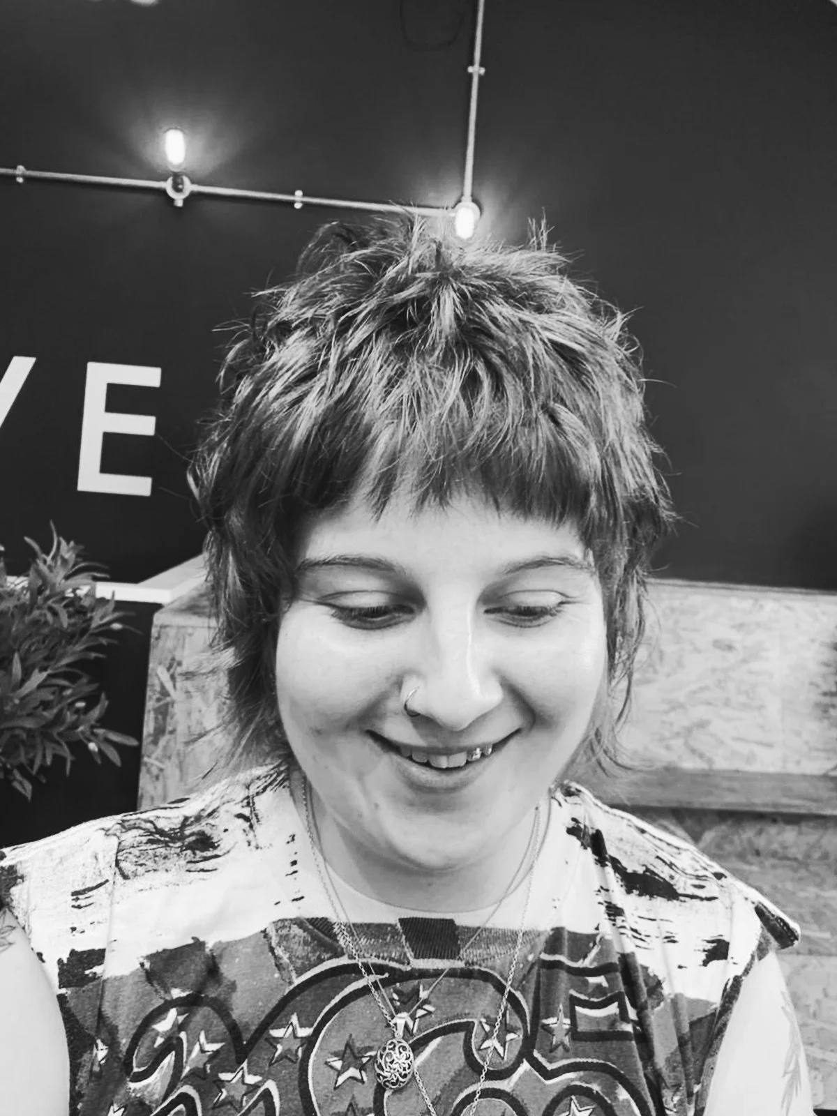 Congrats, you made it through all 10 weeks of January!! Why not treat yourself to a haircut? 😘 

Book in now via the link in our bio! 

-
#leedsbarbers #leedshaircut #inclusivehairstylist