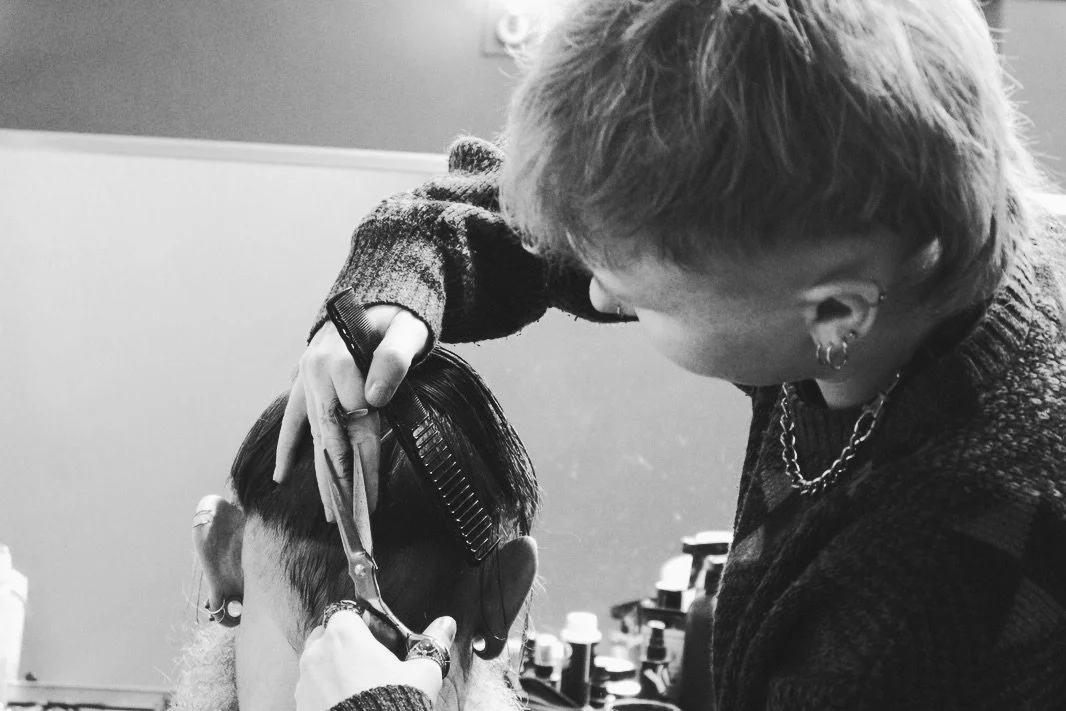 We take our training very seriously here at ABOVE!! ✂️ 

We love teaching our junior barbers all they need to know to give you the best cut in town! 

Whether you&rsquo;d prefer to see a seasoned professional or one of our barbers in training, you ca