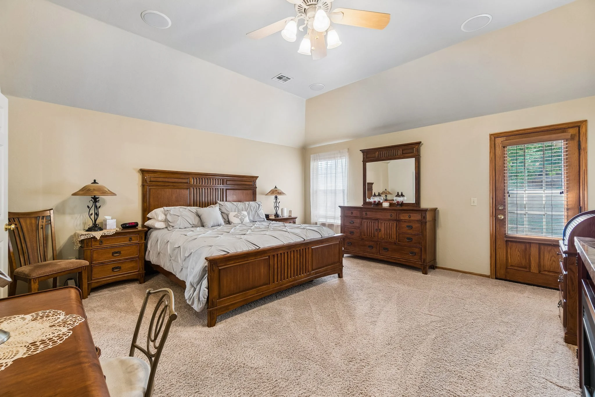 31-web-or-mls-407 Tumbleweed Rd_032.jpg