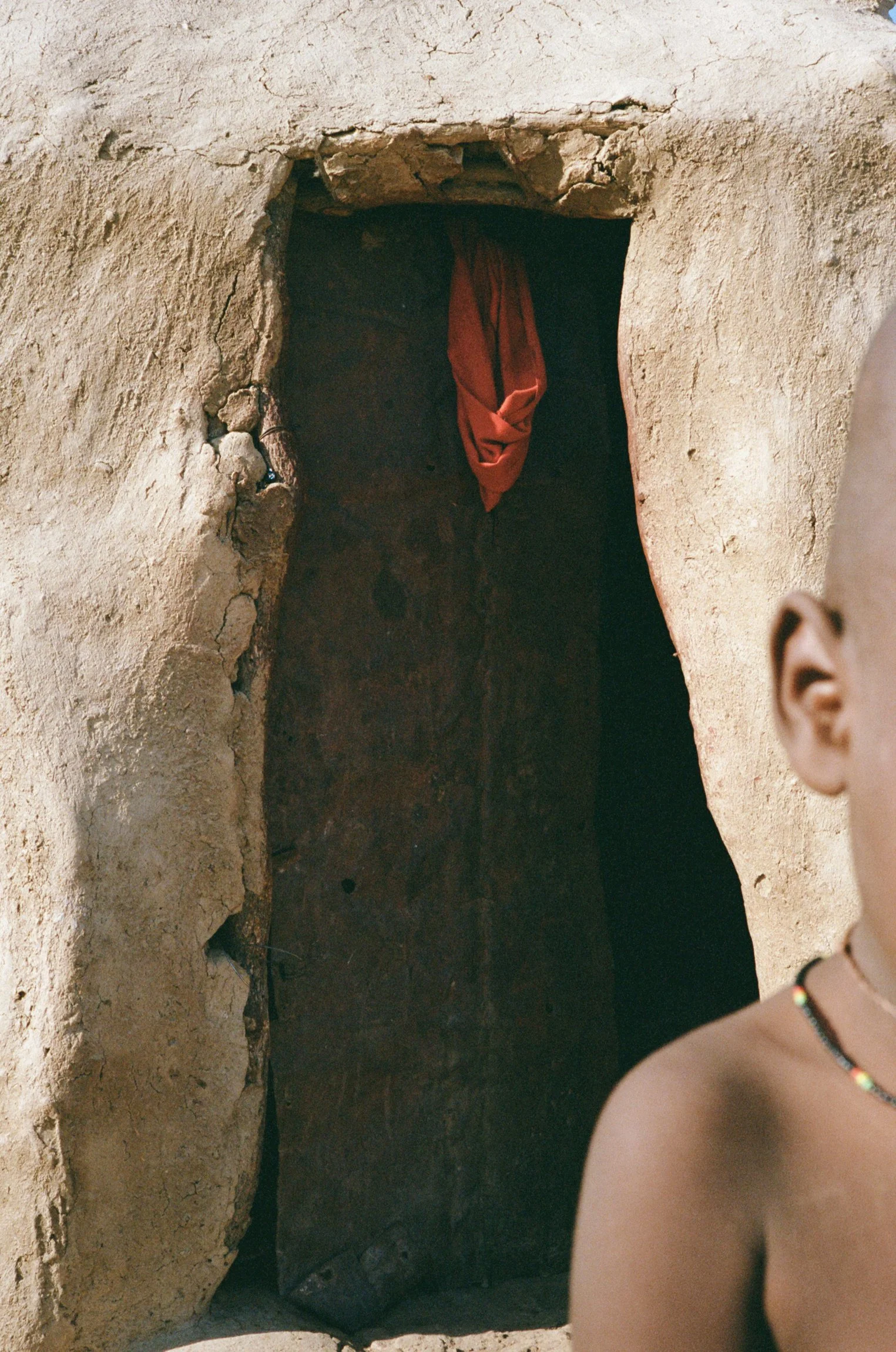 An Ear     AV Nicoll & Michael Turek  