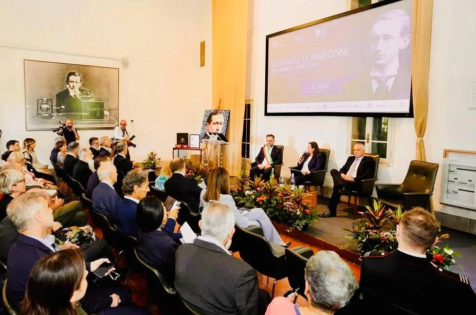 6.MAMà DOTS_PREMIO MARCONI.jpeg