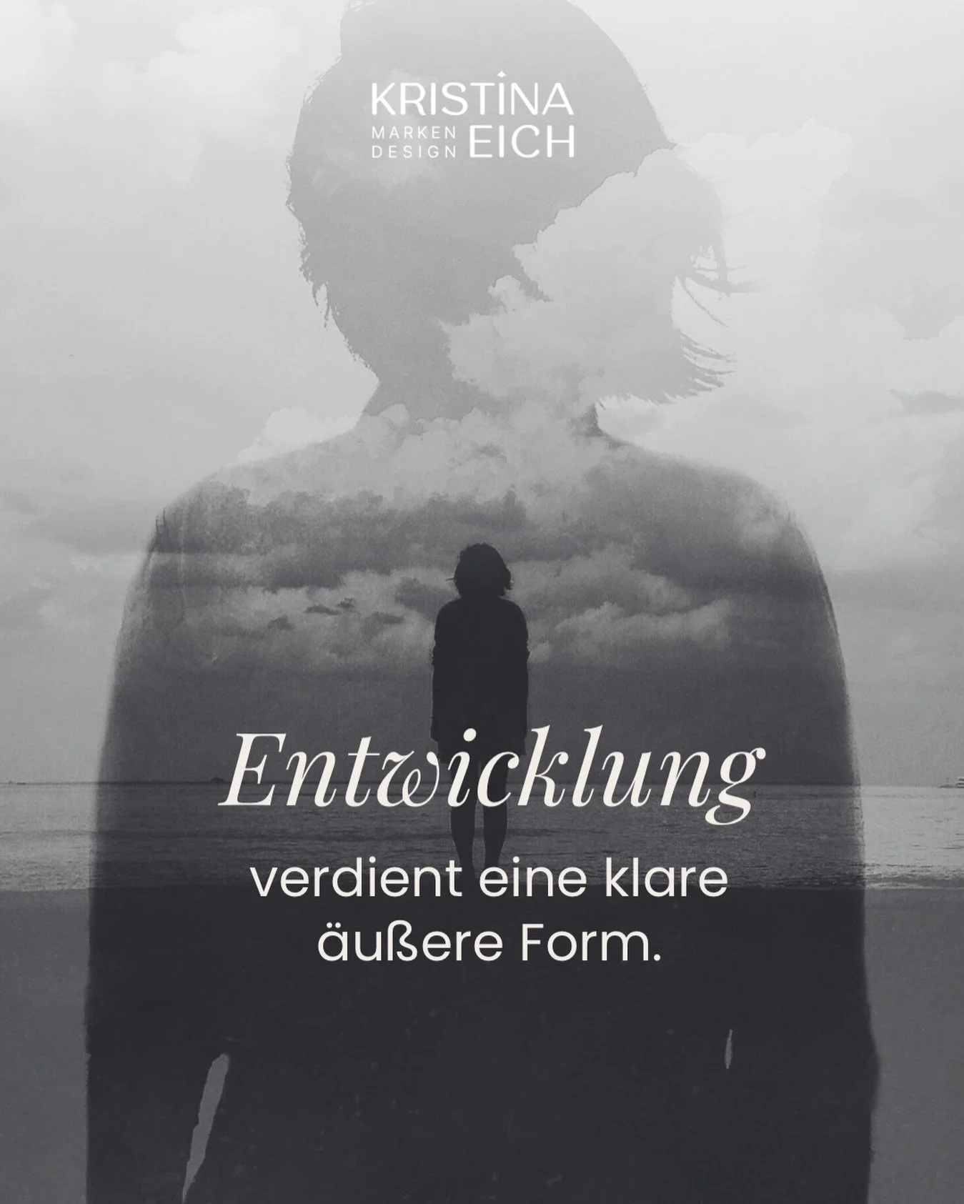 Zum Jahresende schauen wir zur&uuml;ck. 
Ich nat&uuml;rlich auch. 
Nicht laut, nicht dramatisch, 
es passiert eher in ruhigen Momenten zwischendurch.

Und mir wird klar,
wie viel Entwicklung in einem Jahr m&ouml;glich ist.
Wie sehr man mit seinen Auf