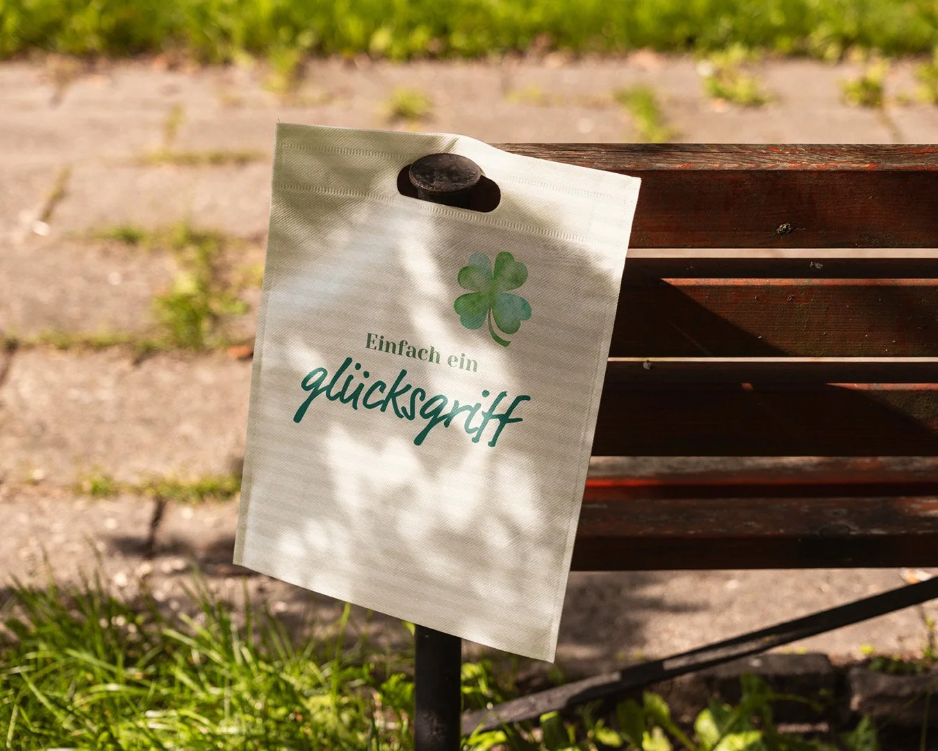 Glücksgriff Brand Design Logo Physiotherapie9.jpg