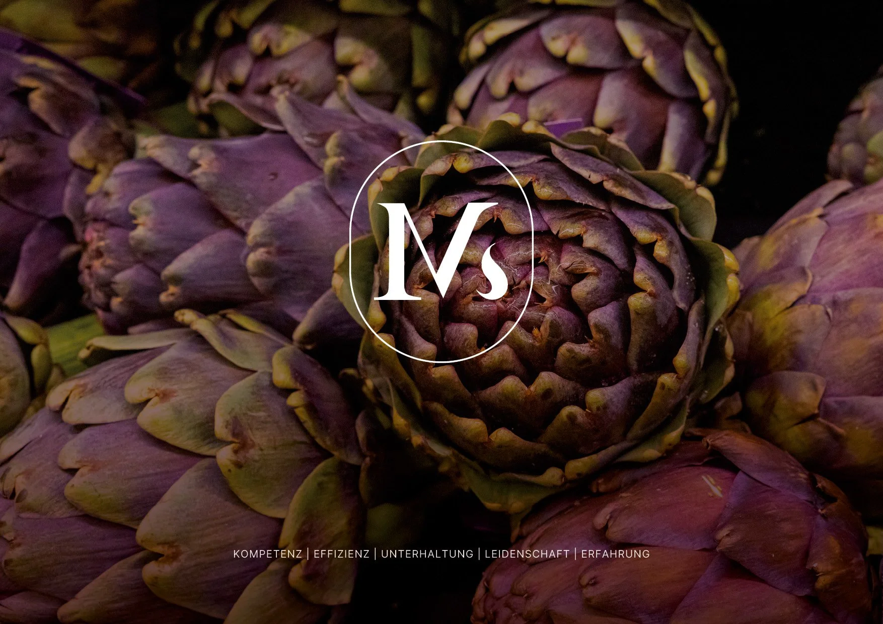 Brand Design mit individueller Logoentwicklung und hochwertiger visueller Markenwelt für ein Unternehmen aus dem Genussbereich.