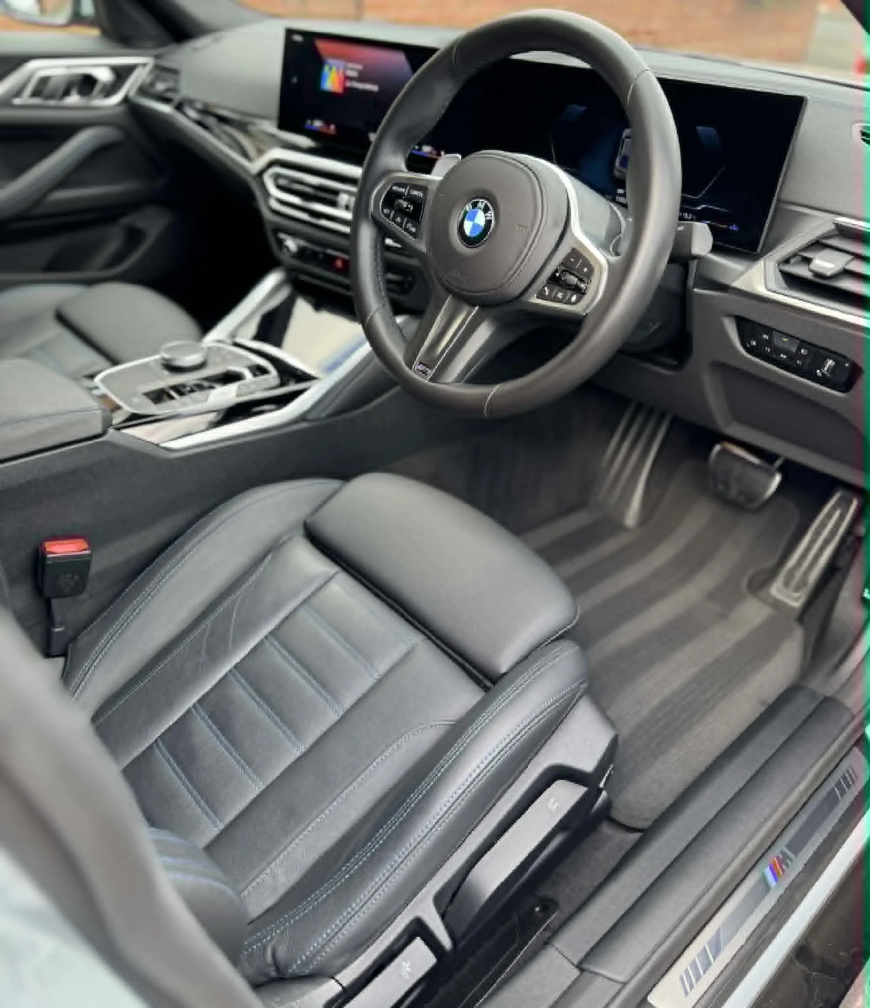 Car interior deep cleaning and detailing service in Washington
