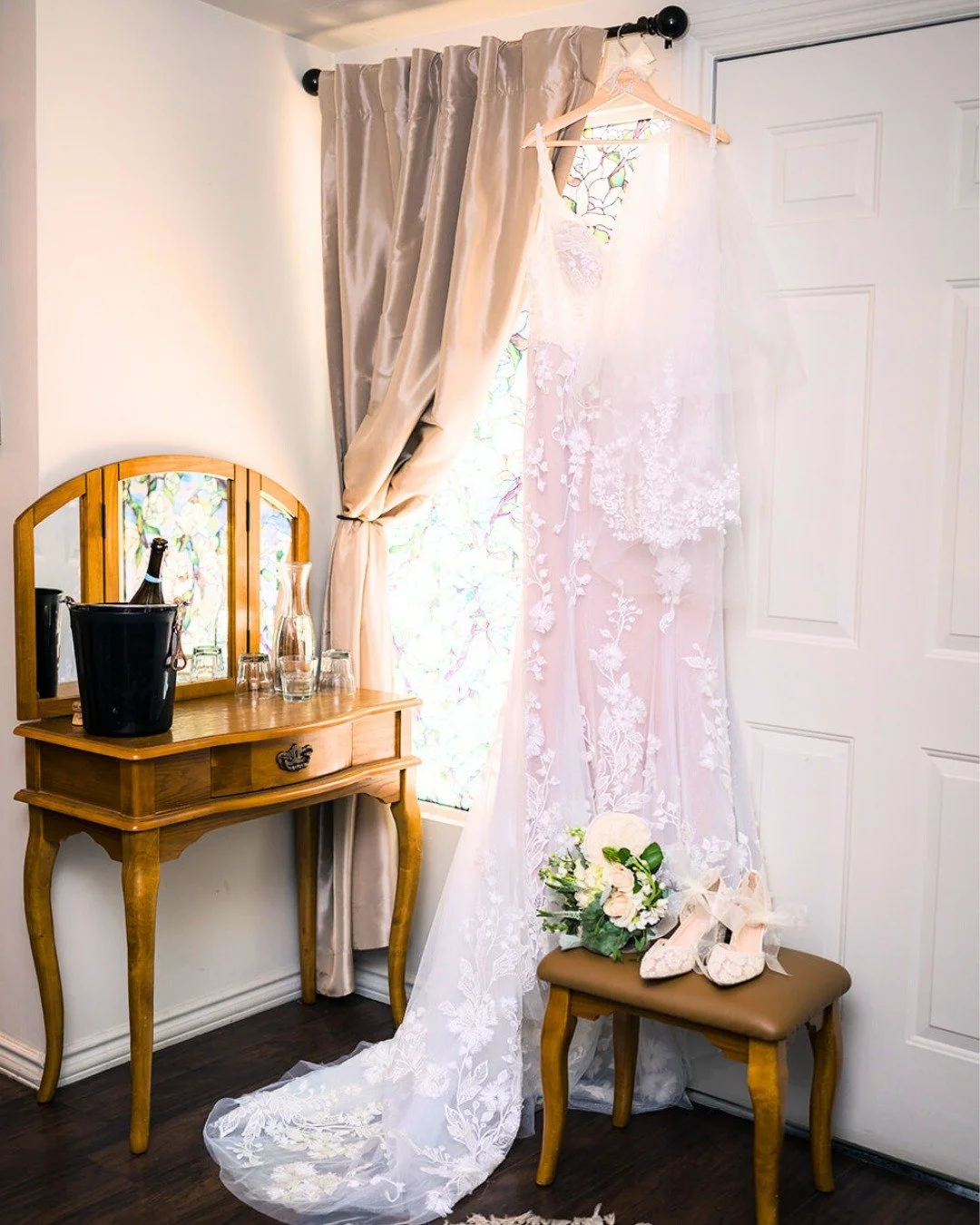 Every bride spends time thoughtfully picking the dress, the shoes, and every little accessory. And it matters. Capturing these beautiful details means those special pieces will be remembered long after the day is done. Every bow, bouquet, and delicat