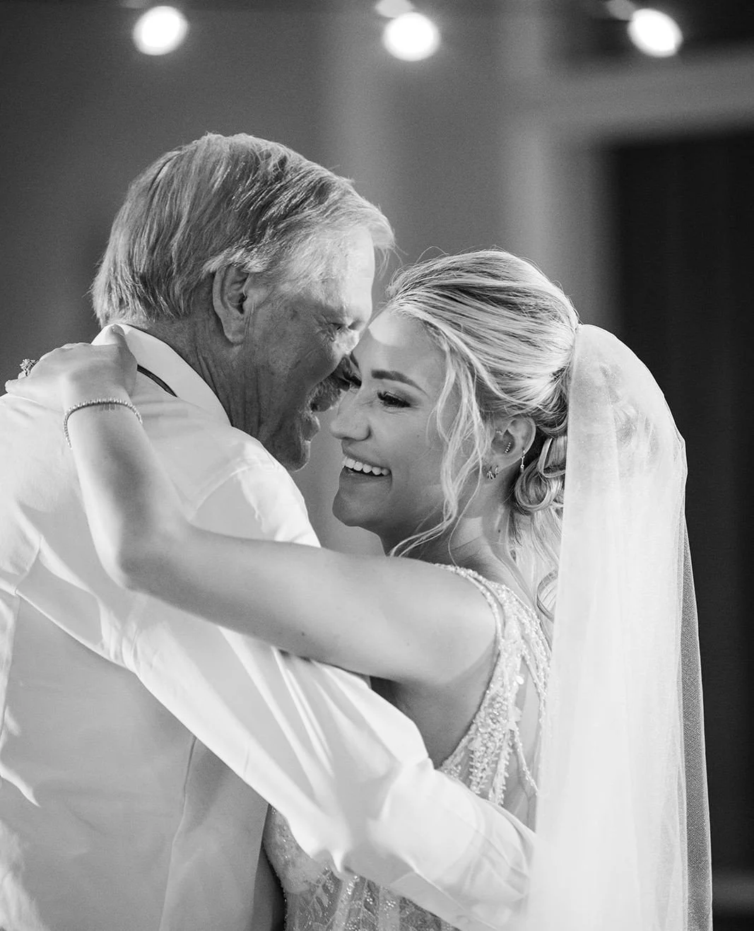 The first man she ever loved, and one of the most meaningful dances of her life.⁠
⁠
Happy Father's Day to the dads who walk their daughters down the aisle, hold back tears during the first dance, and love them through every season.⁠
⁠
#LuxuryWeddingP