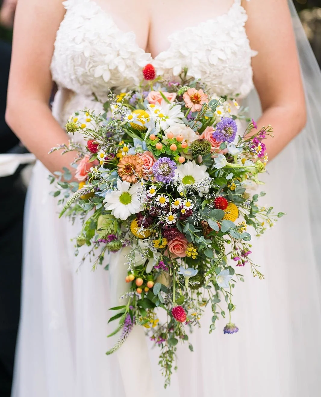 A little wild, a little romantic, and full of color. A wedding day that felt just as joyful as it looked.⁠
⁠
#WeddingPhotography #WeddingInspiration #ColorfulWedding #WeddingDay #UtahWeddingPhotographer
