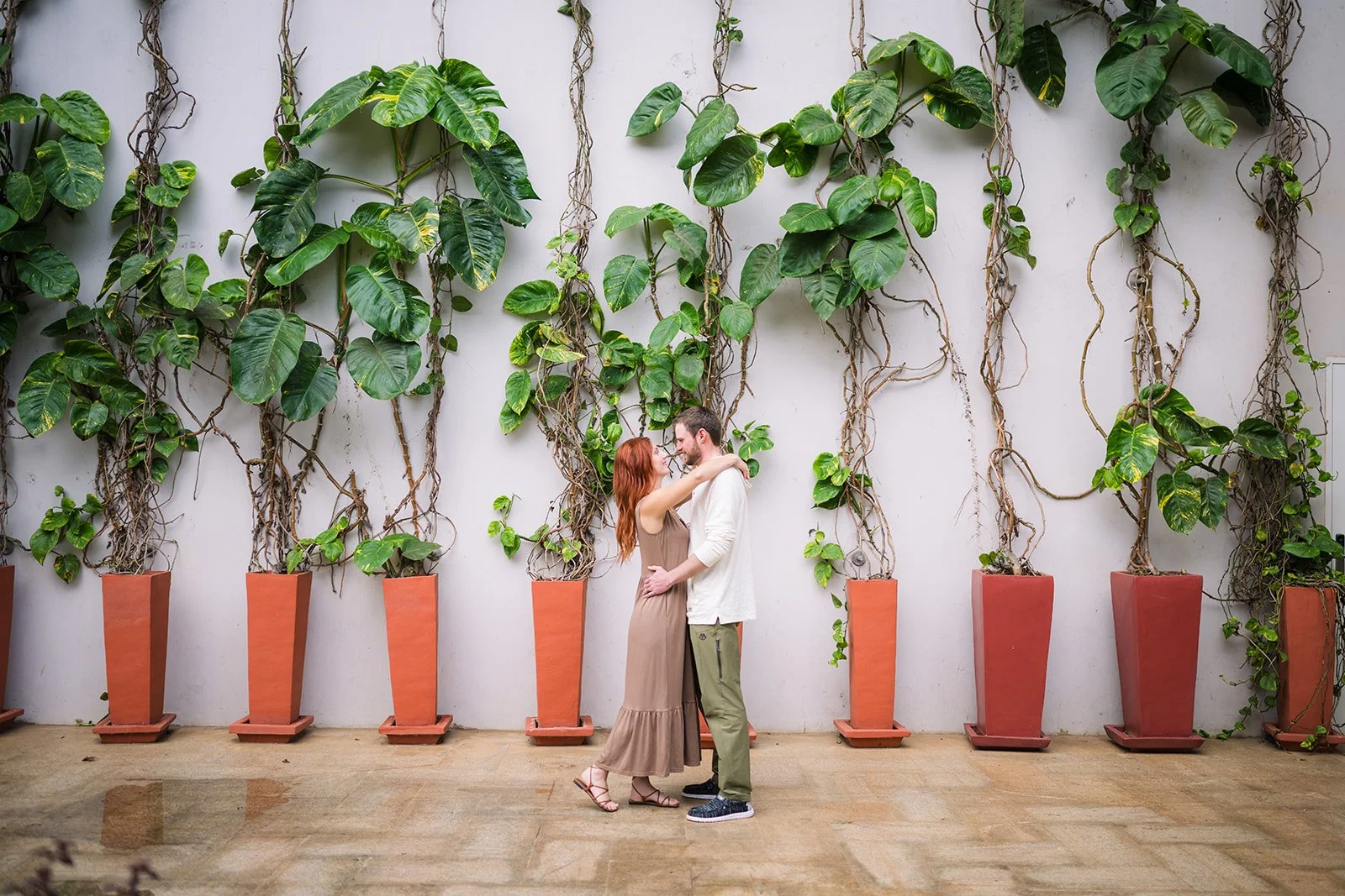 Engagement Session Inspiration: Romantic Ideas for Photos That Feel Like You