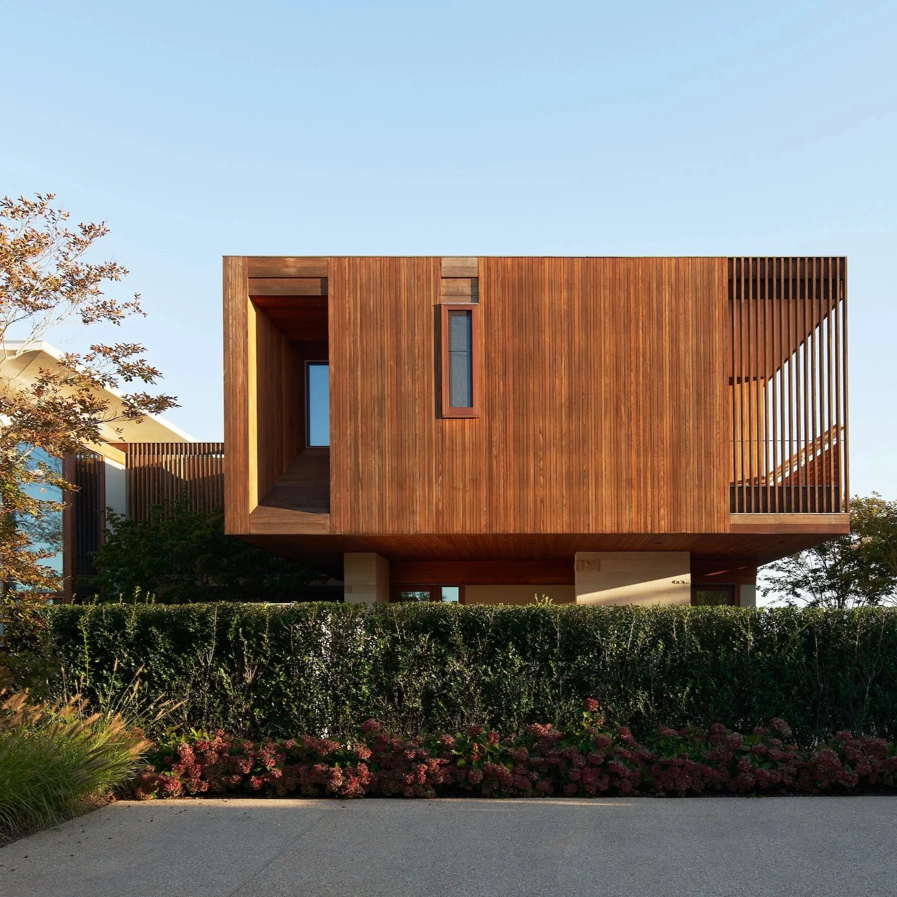 OCEANSIDE RETREAT, with Leroy Street Studio