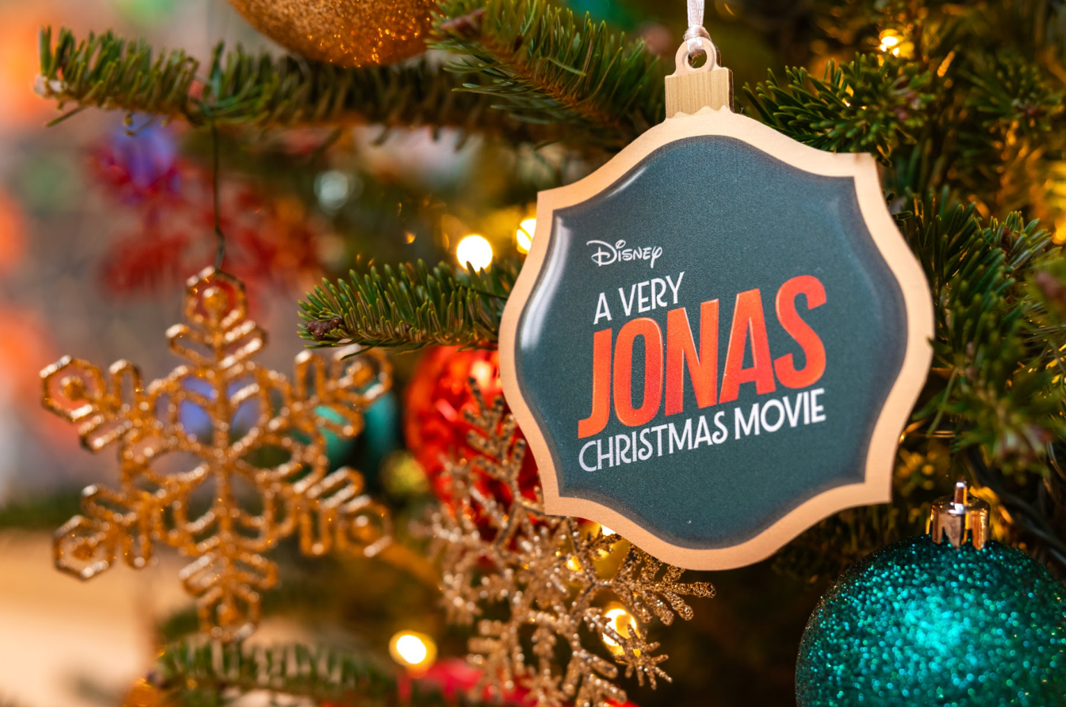 A VERY JONAS CHRISTMAS MOVIE
