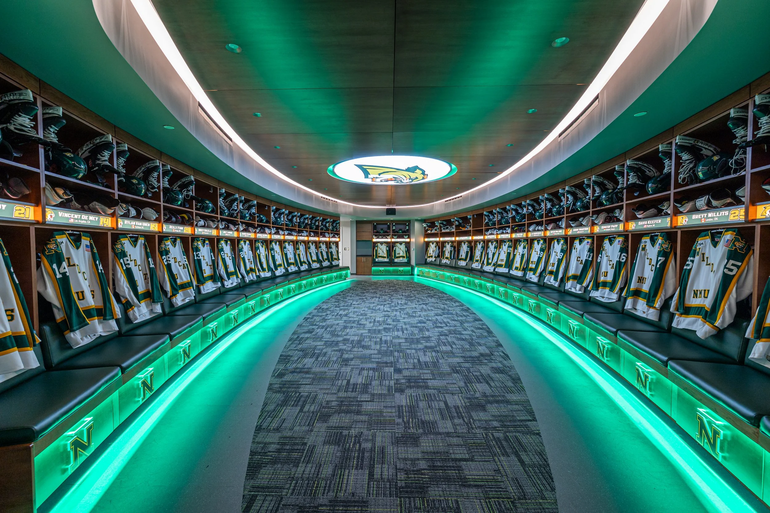 221020 Walt Kyle Hockey Locker Room -43.jpg