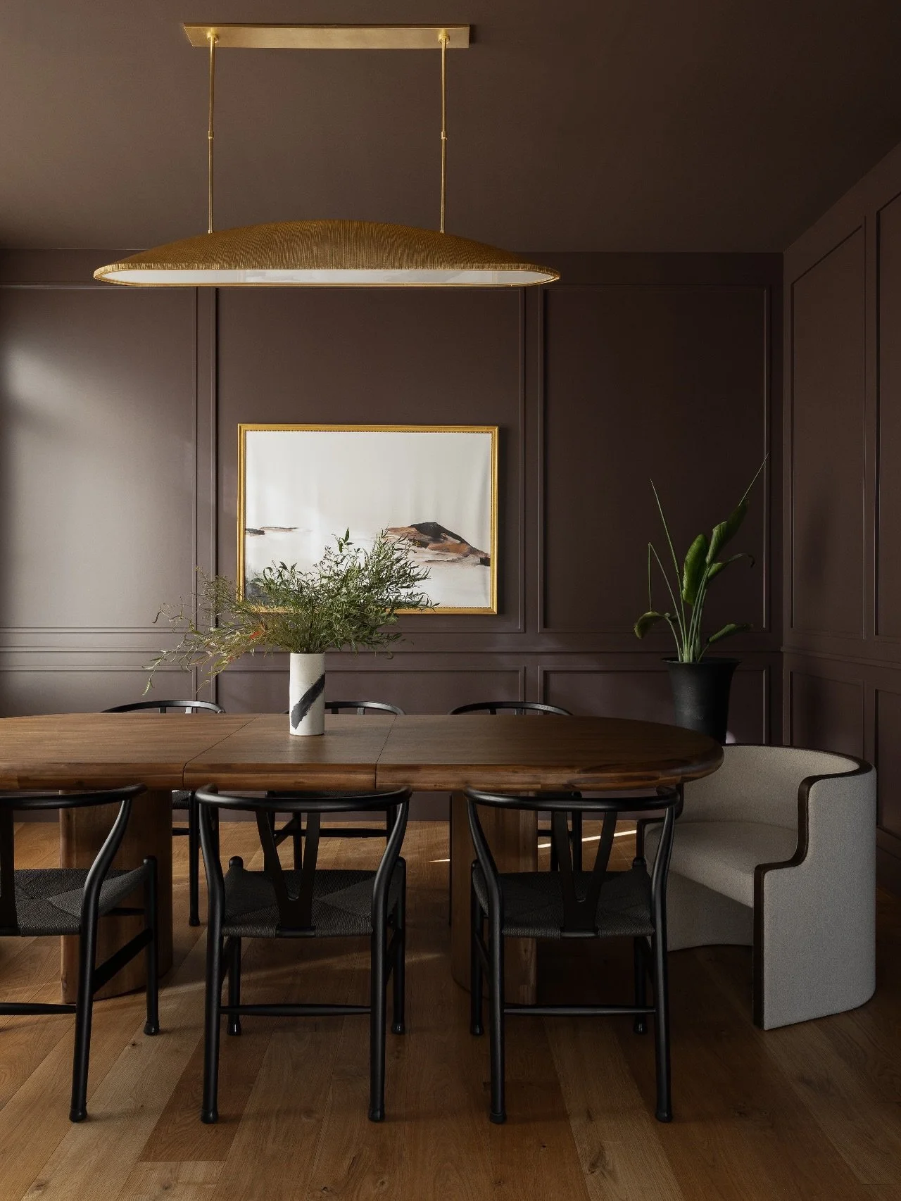 Mood, set. When we first proposed colour-drenching the walls at #AVDBritannia, there was a moment of hesitation&mdash;but trust us, it was worth it. This rich, enveloping hue transforms the space into something bold, moody, and undeniably impactful. 