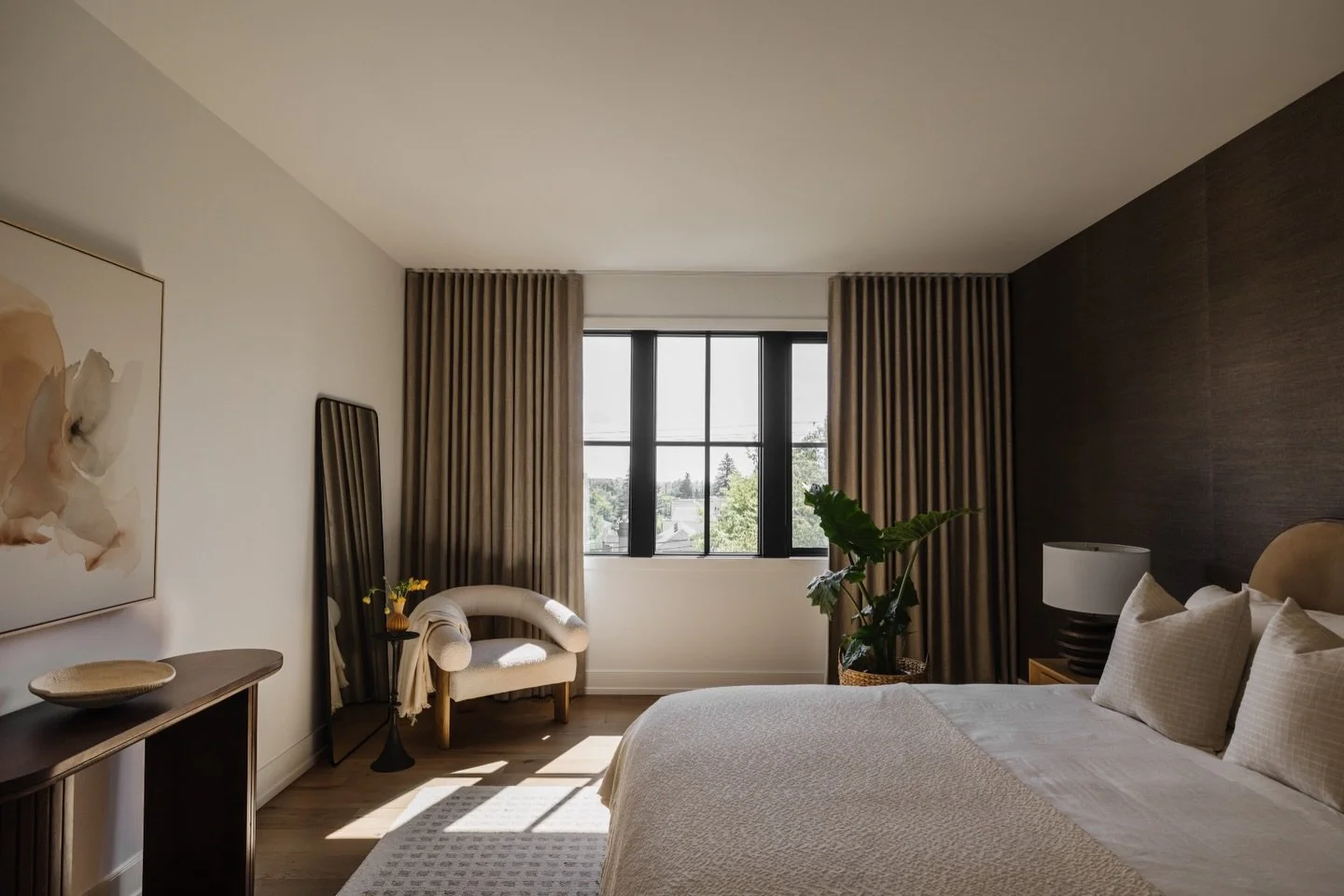 Chill. Designed as a true primary retreat, this space at #AVDParkHill is all about calm and ease. A soft, soothing palette layered with rich textures creates an environment meant for unwinding and embracing a slower pace.

Interior Design: @Designs_A