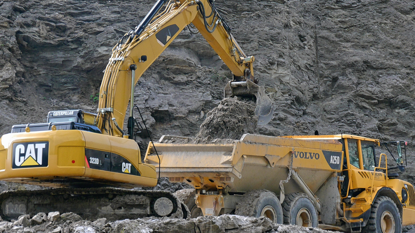 NW DU Works large dirt work projects