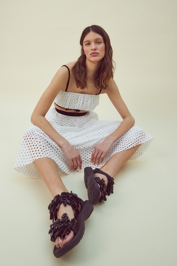SHOT_12_WHITE_EYELET_SKIRT_&_TOP_057.jpg