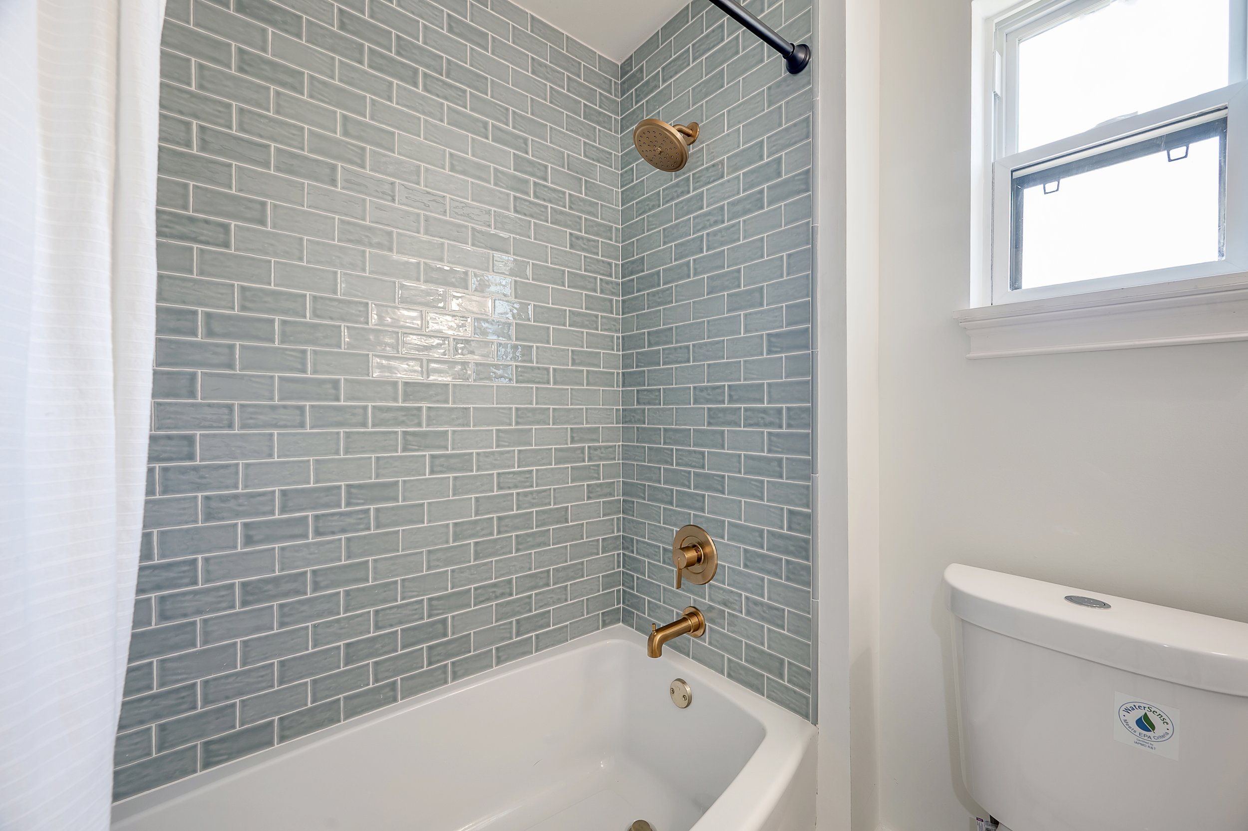 2718 N 21st 28.jpg