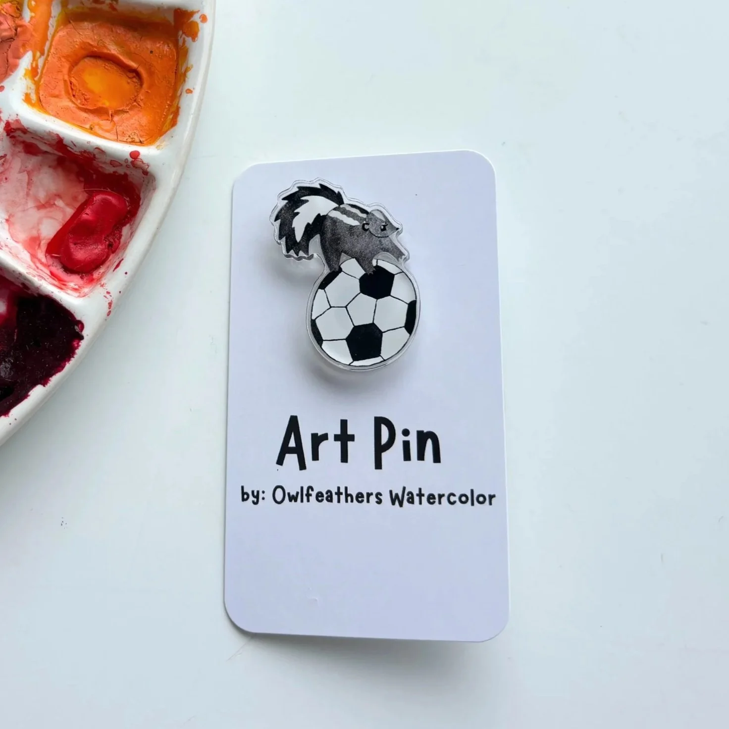 Skunk Soccer Player Pin