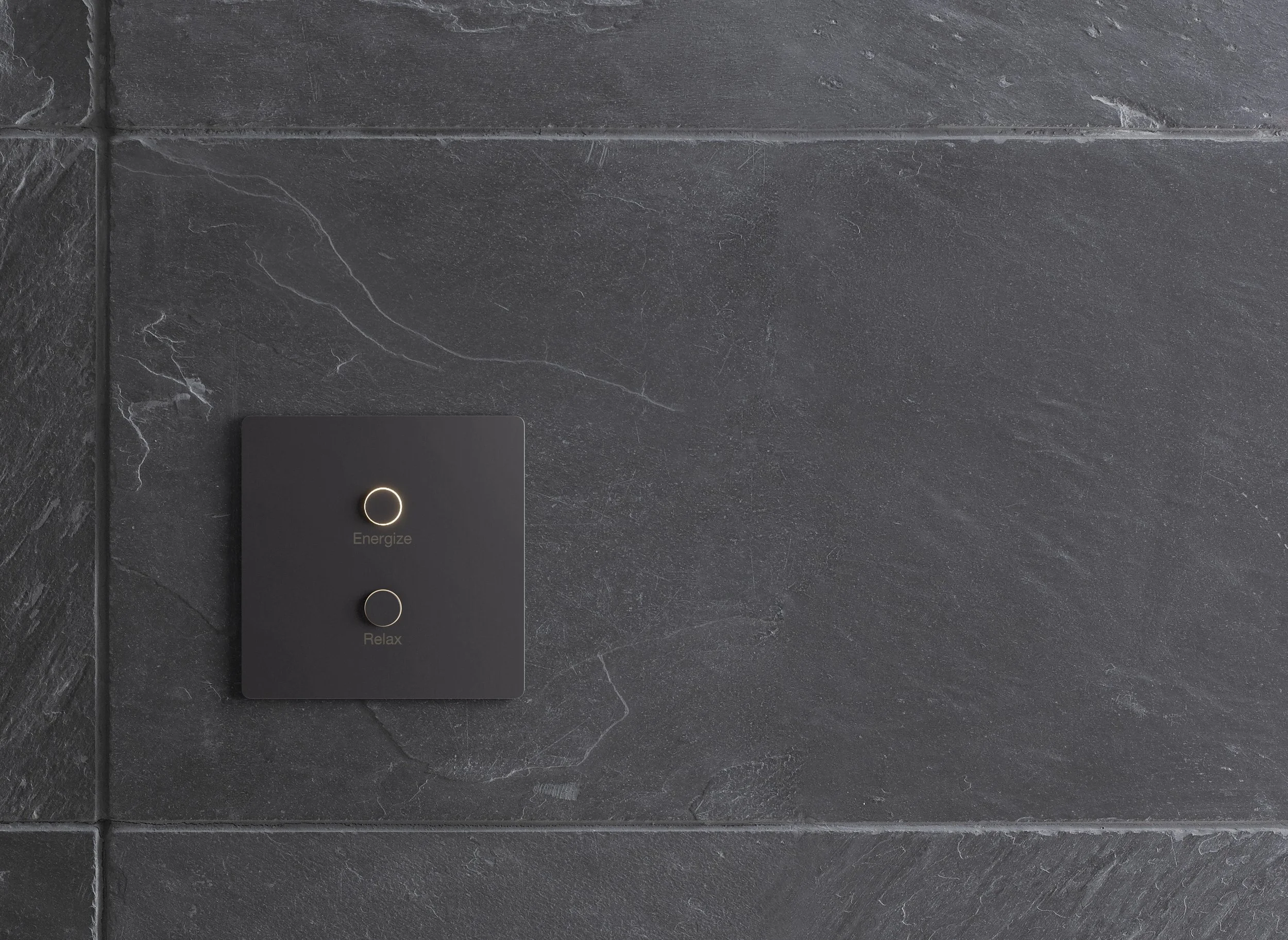 Alisse Vignette_1c2b_GP_Gray Tile_Left.jpg