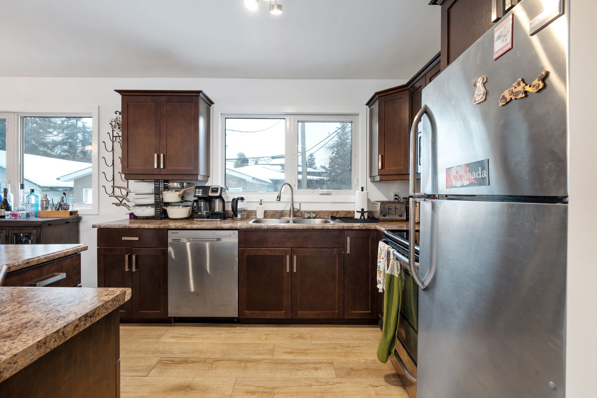 1 Echo Bay - Interior-9.jpg