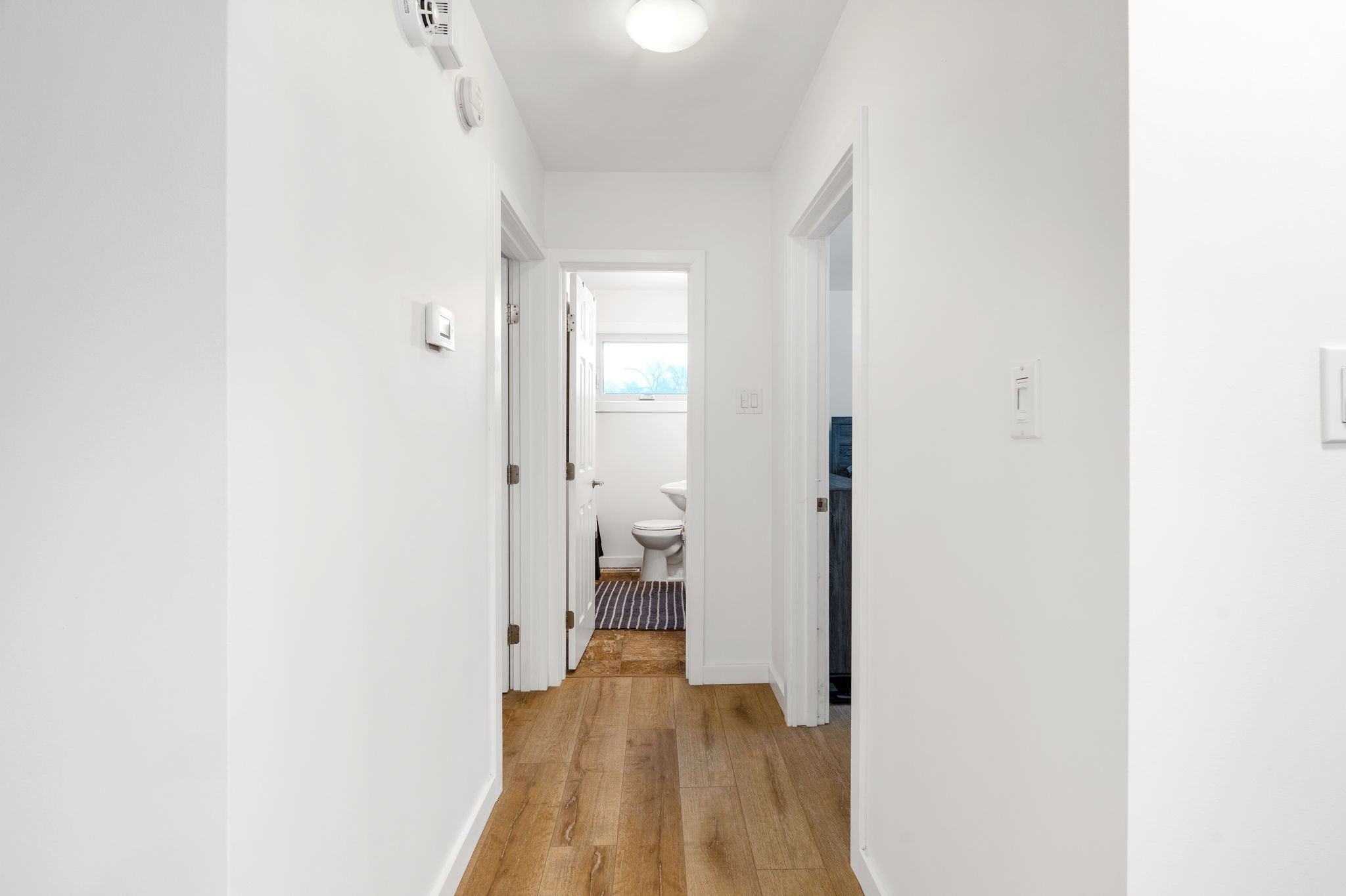 1 Echo Bay - Interior-14.jpg