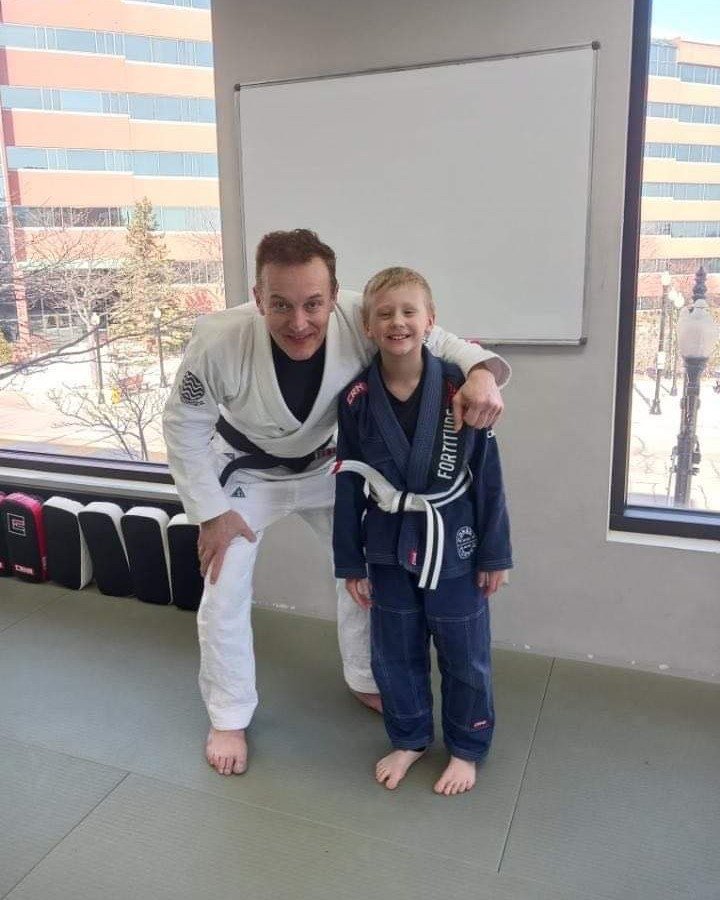 When we had Rodrigo Vaghi at Fortitude earlier this year, we had
two of our Kids BJJ students, Jackson and Alex, join their dad (one of our awesome adult BJJ members), Michael, in the seminar! They did an amazing job, and they loved being
able to con