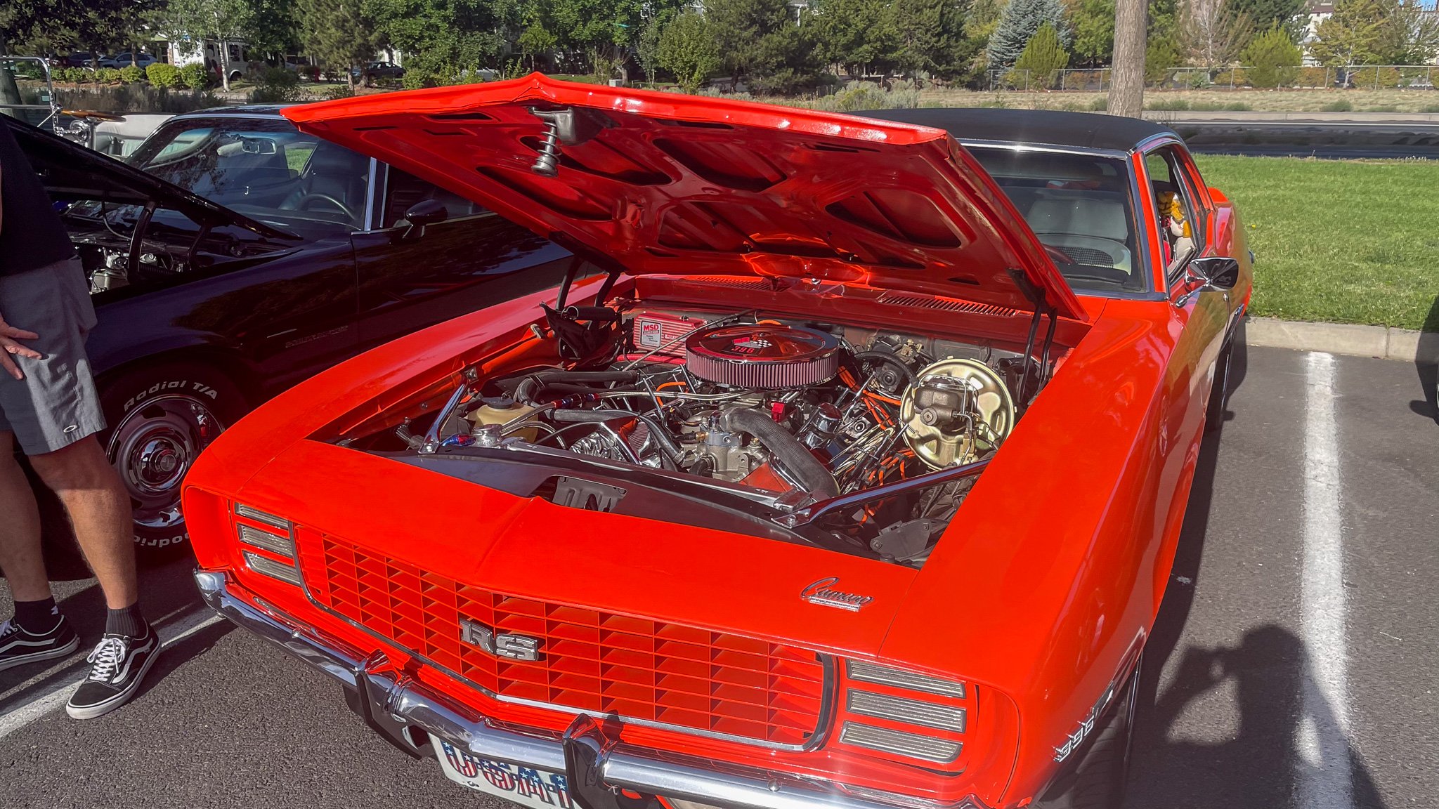 Bend Cars and Coffee on 27th St 1st Saturdays August 007.jpg