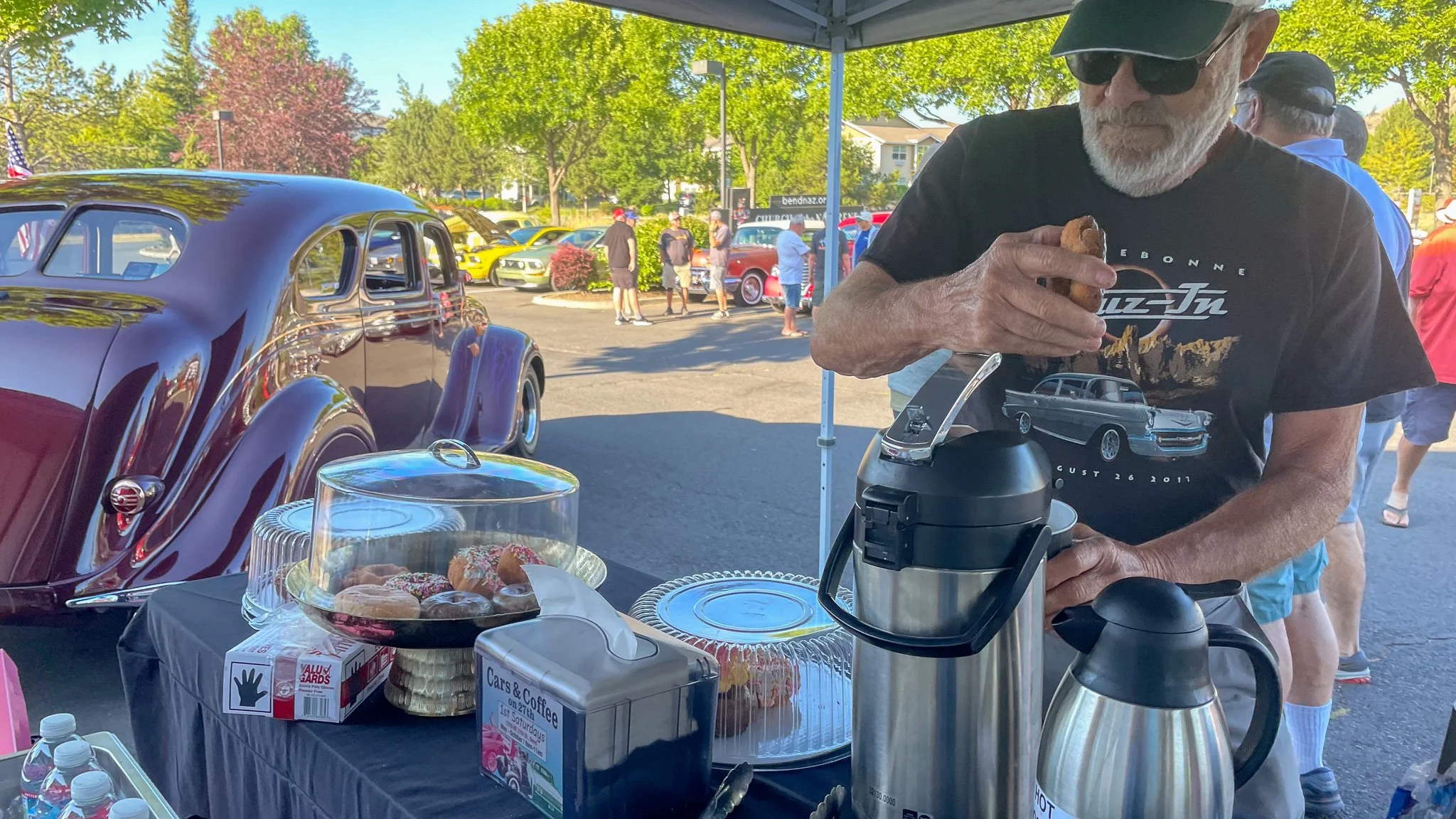Cars and Coffee in Bend Oregon at Naz Church with Richards donuts.jpg