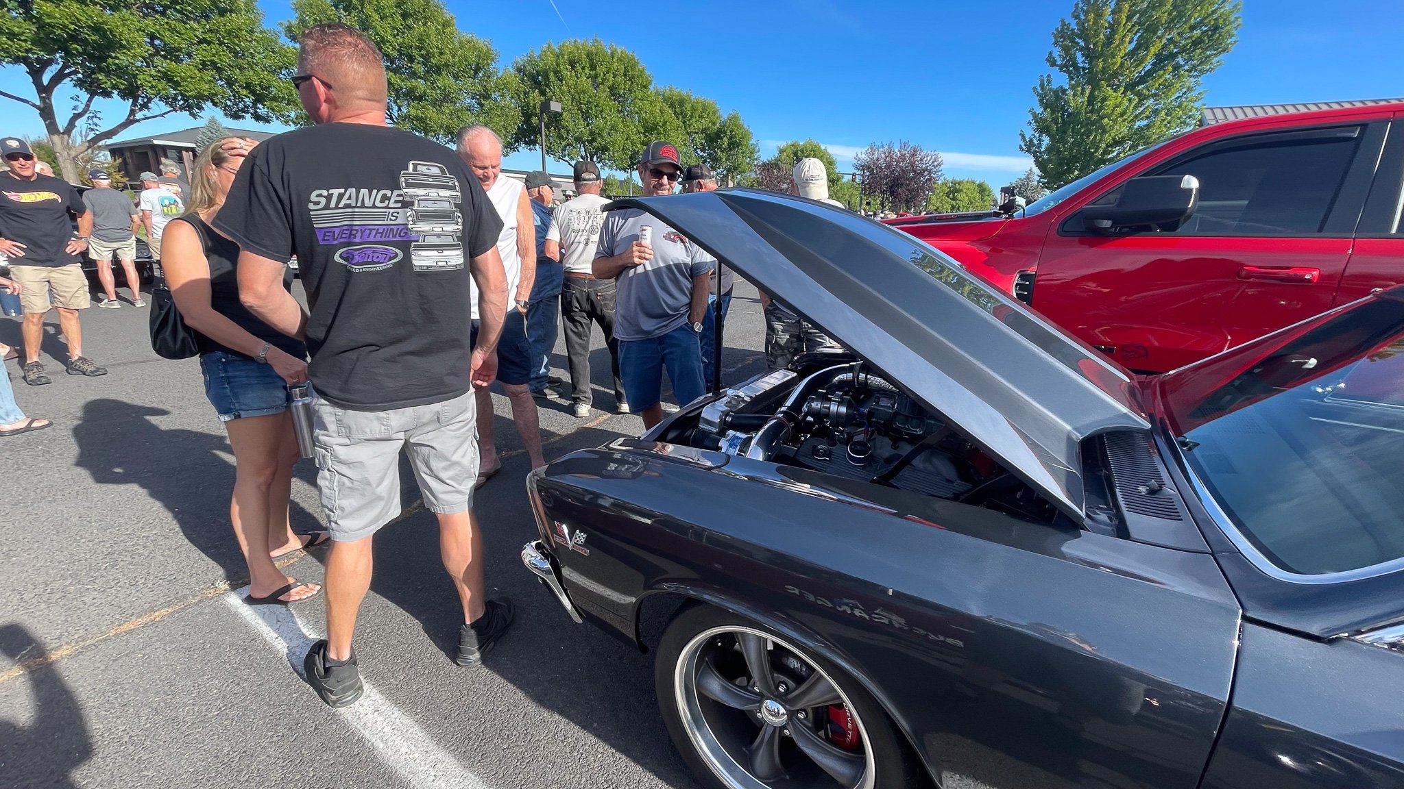 Bend Cars and Coffee on 27th St 1st Saturdays August 008.jpg