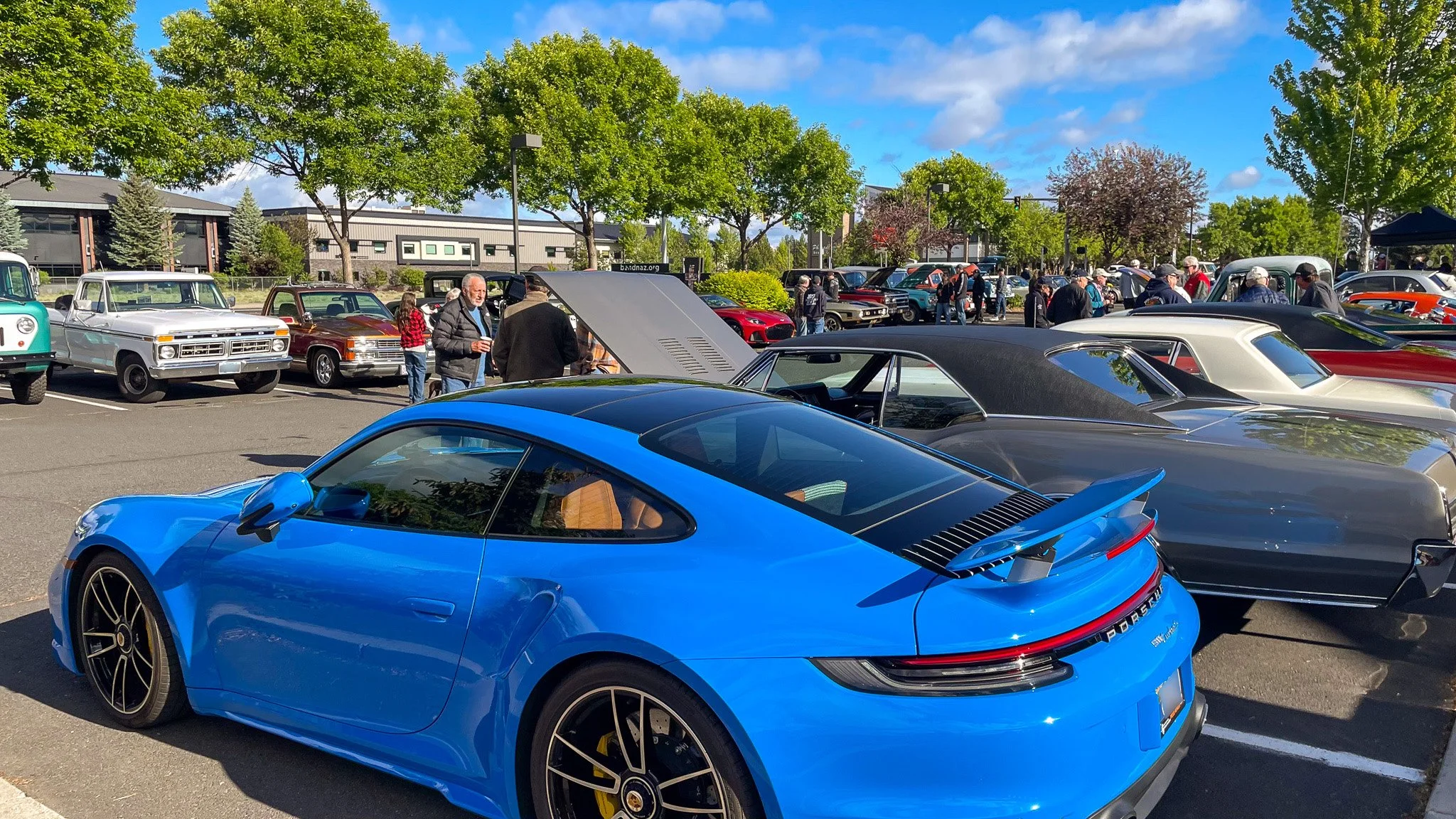 Bend Cars and Coffee on 27th St June 2026 005.jpg