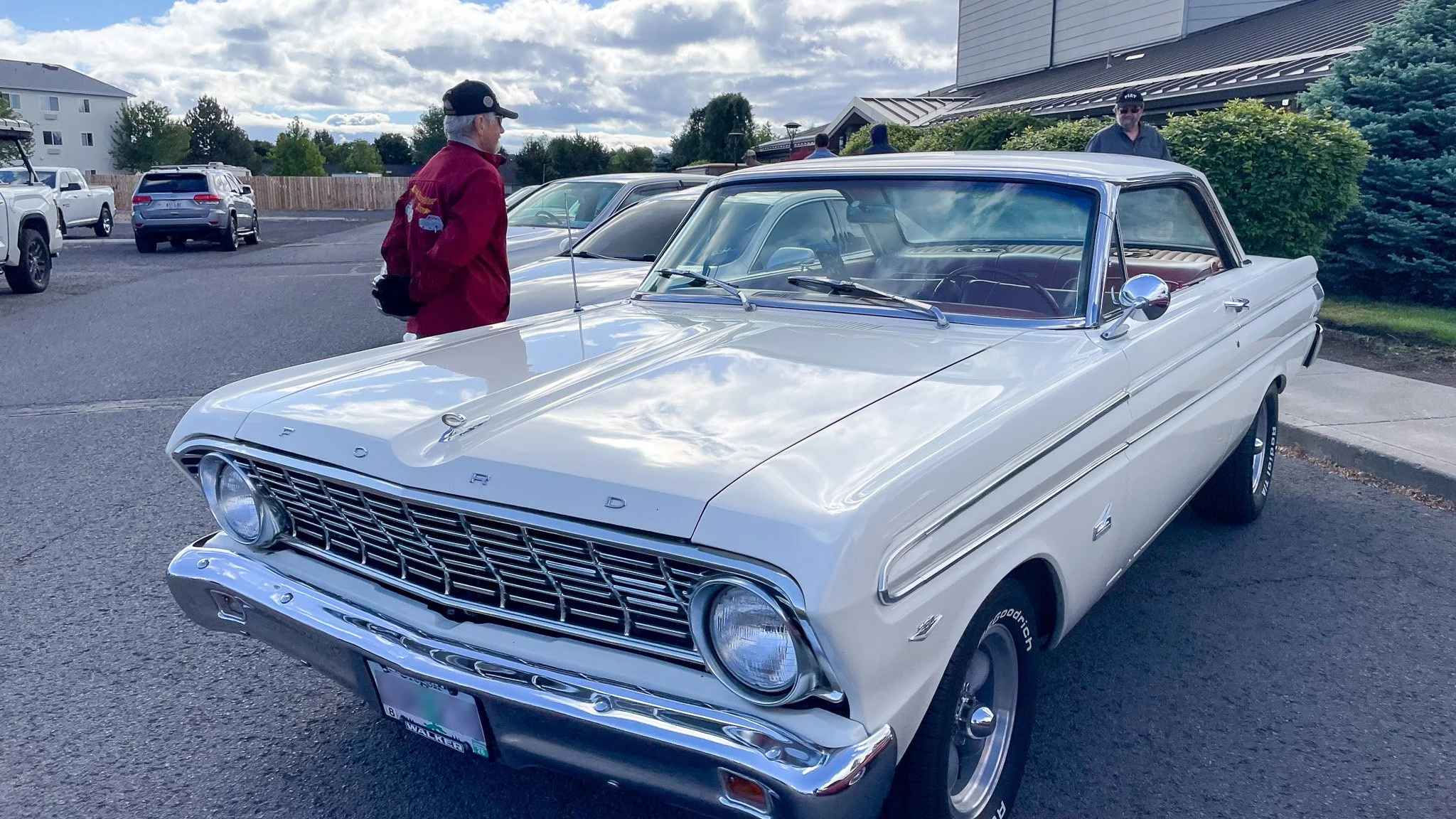 Bend Cars and Coffee on 27th St June 2026 014.jpg